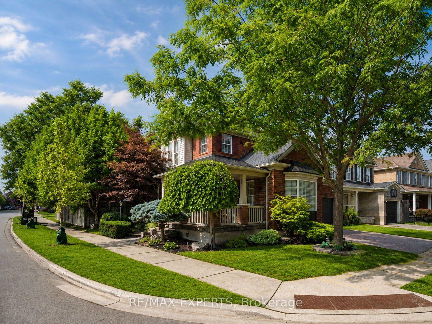 Photo 7 of 603 Caverhill Crescent, Milton, Clarke — HOMEH