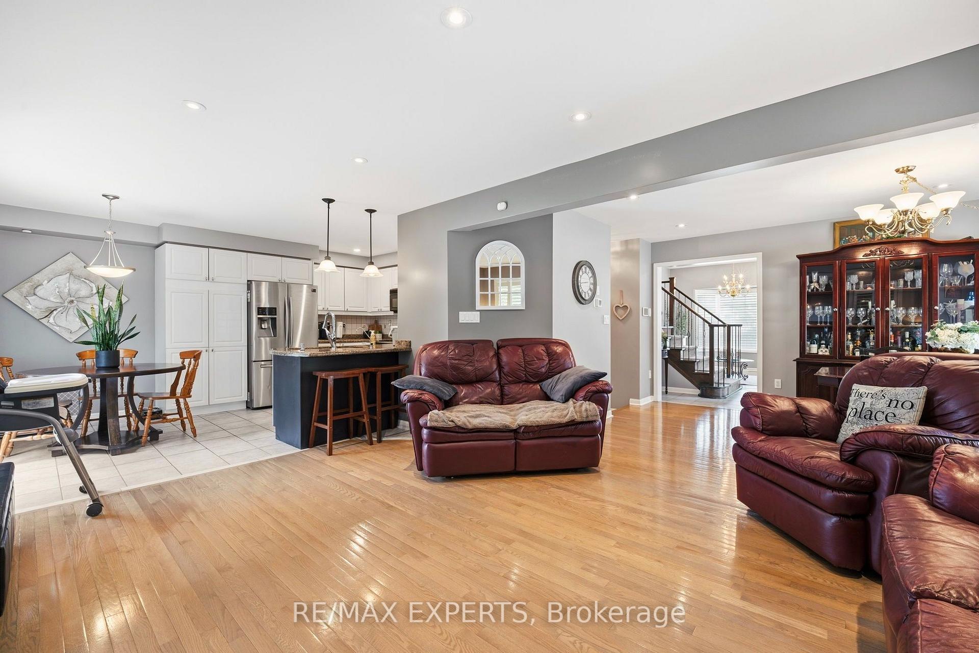 Photo 18 of 603 Caverhill Crescent, Milton, Clarke — HOMEH