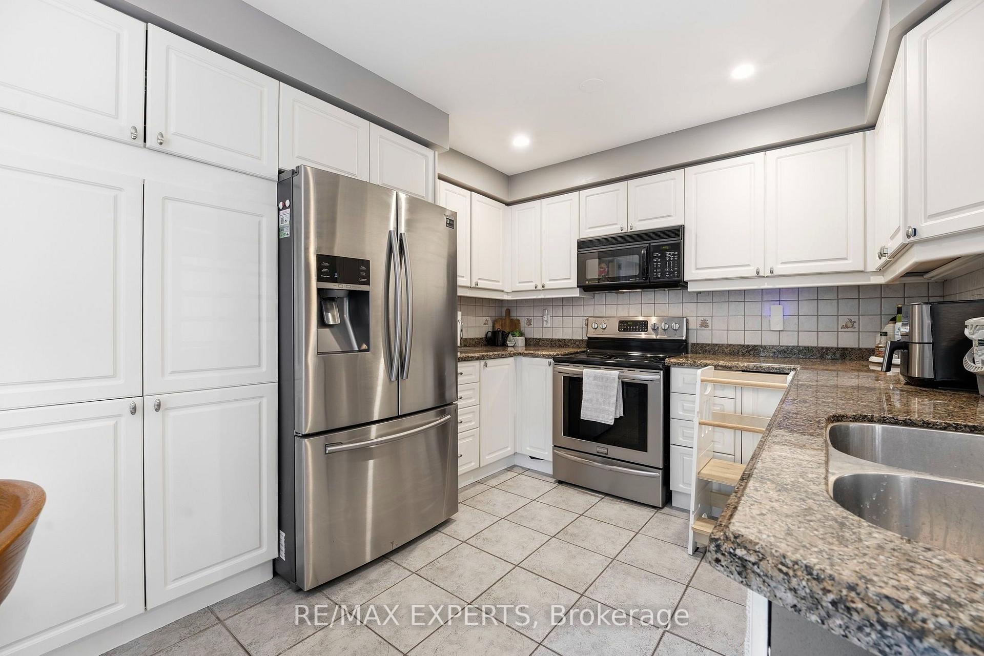 Photo 20 of 603 Caverhill Crescent, Milton, Clarke — HOMEH