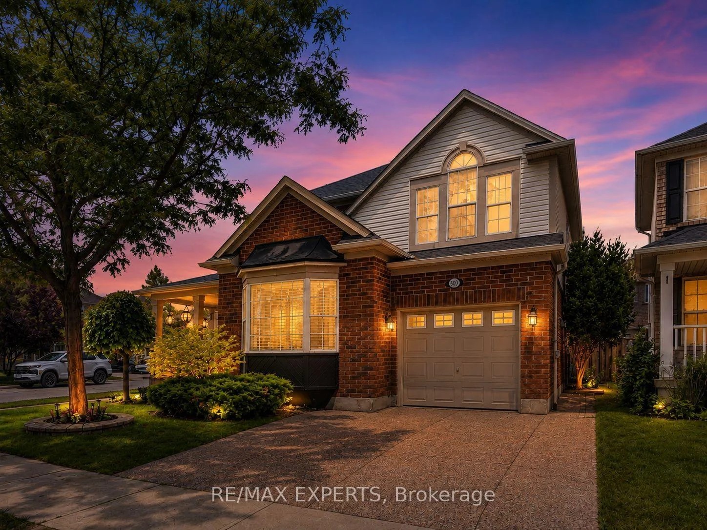 Photo 3 of 603 Caverhill Crescent, Milton, Clarke — HOMEH