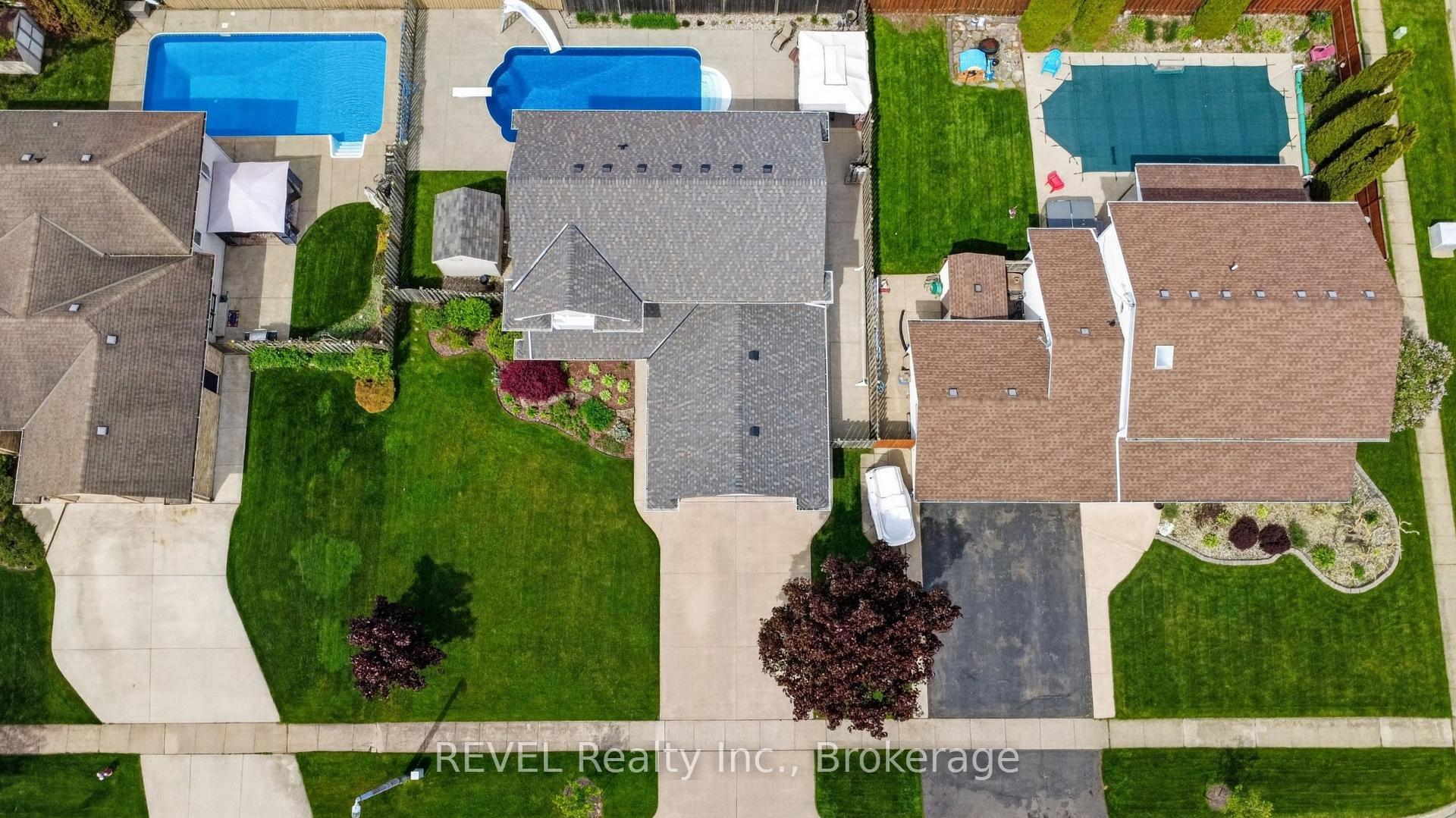 Photo 31 of 149 Green Pointe Drive, Welland, N. Welland — HOMEH