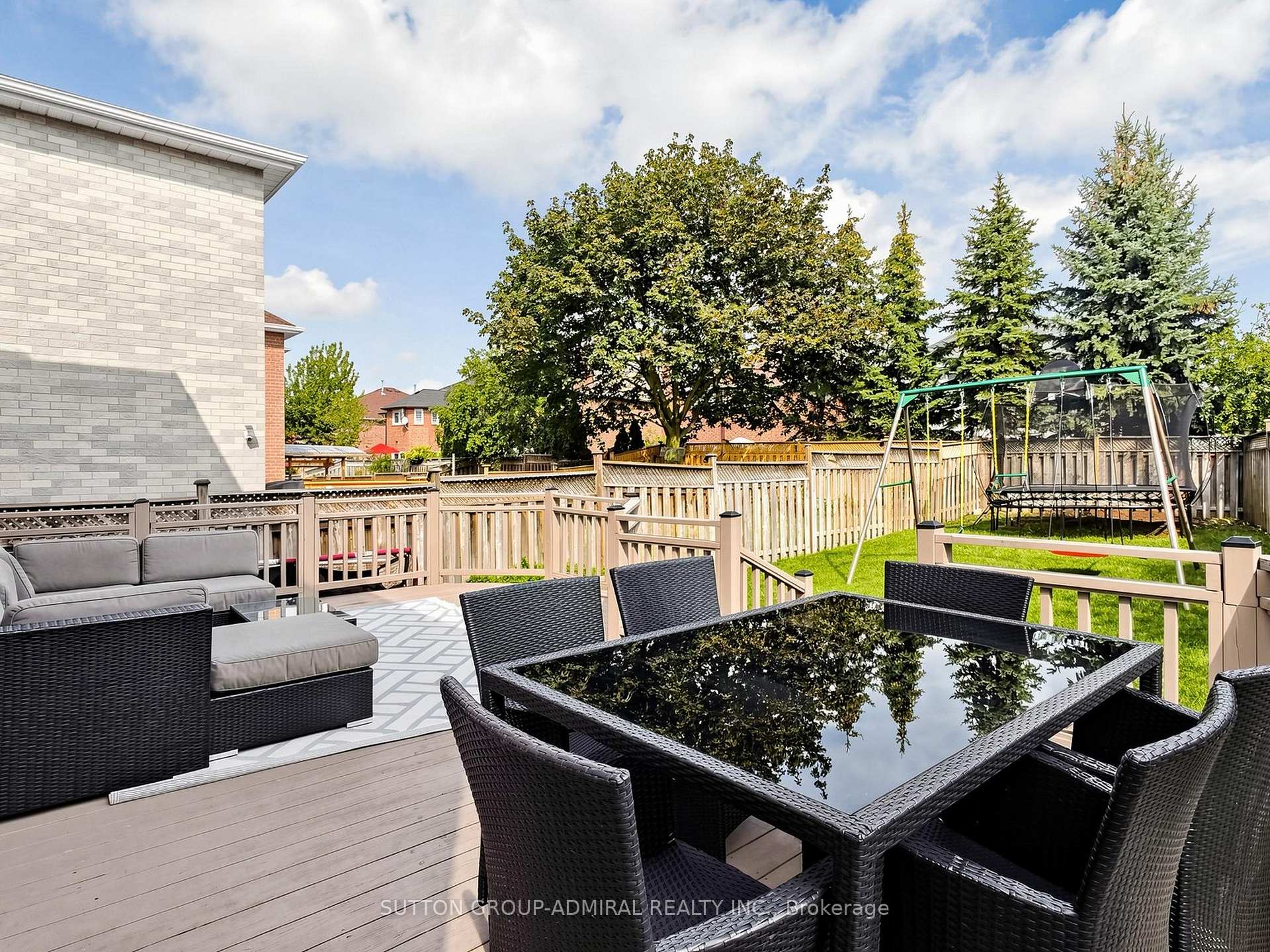 Photo 1 of 48 Glenbury Drive, Vaughan, Brownridge — HOMEH