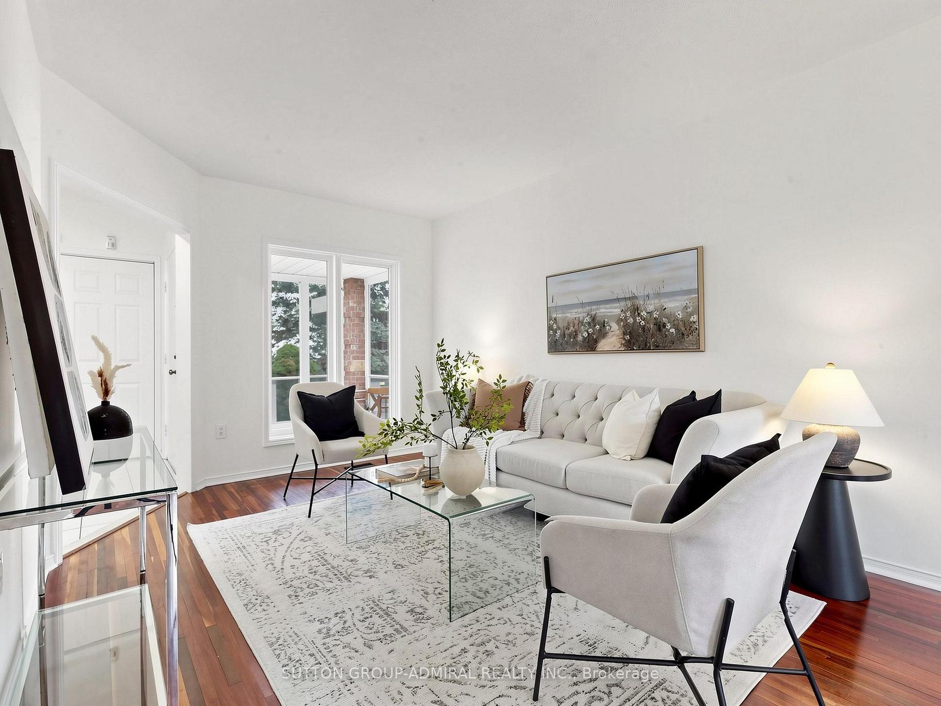 Photo 6 of 48 Glenbury Drive, Vaughan, Brownridge — HOMEH
