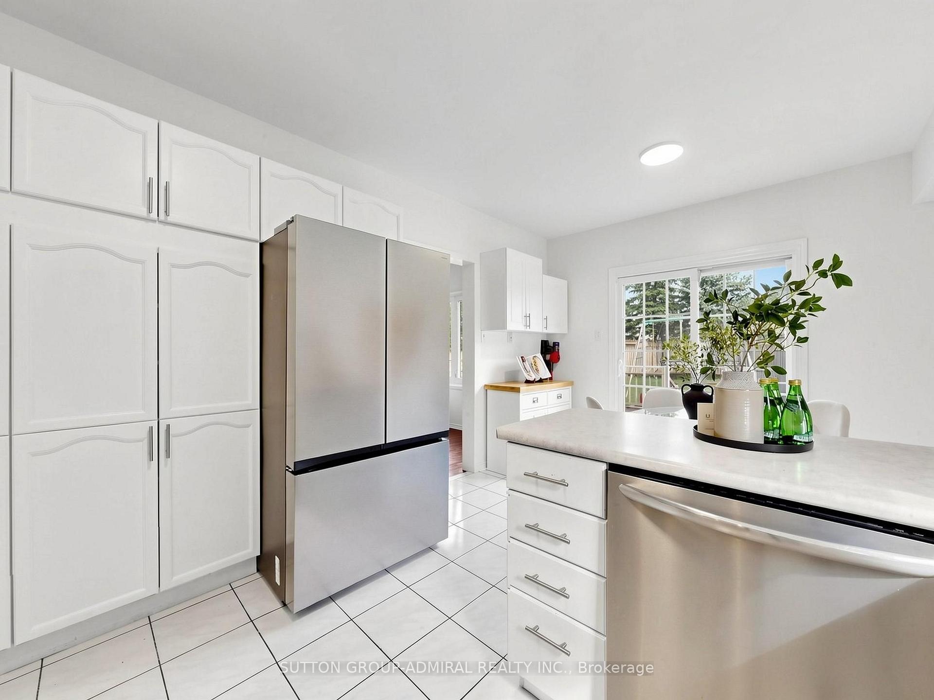 Photo 11 of 48 Glenbury Drive, Vaughan, Brownridge — HOMEH