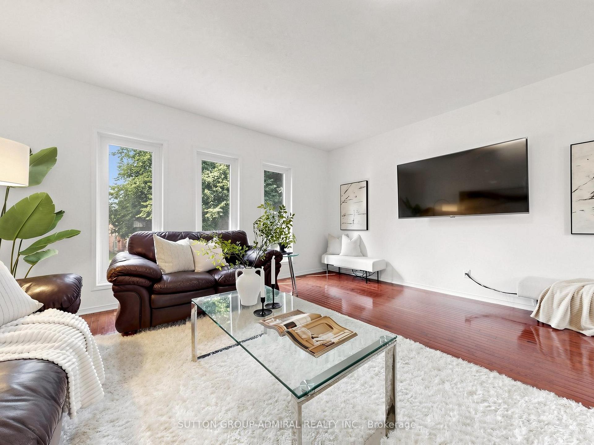 Photo 17 of 48 Glenbury Drive, Vaughan, Brownridge — HOMEH