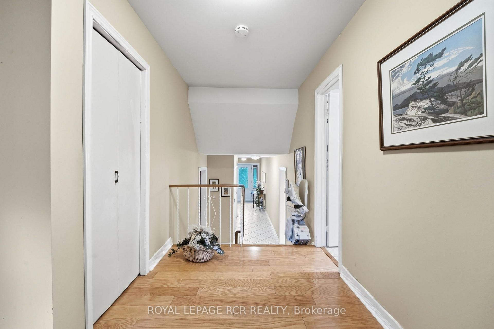 Photo 14 of 71 Birchview Crescent, Caledon, Bolton North — HOMEH
