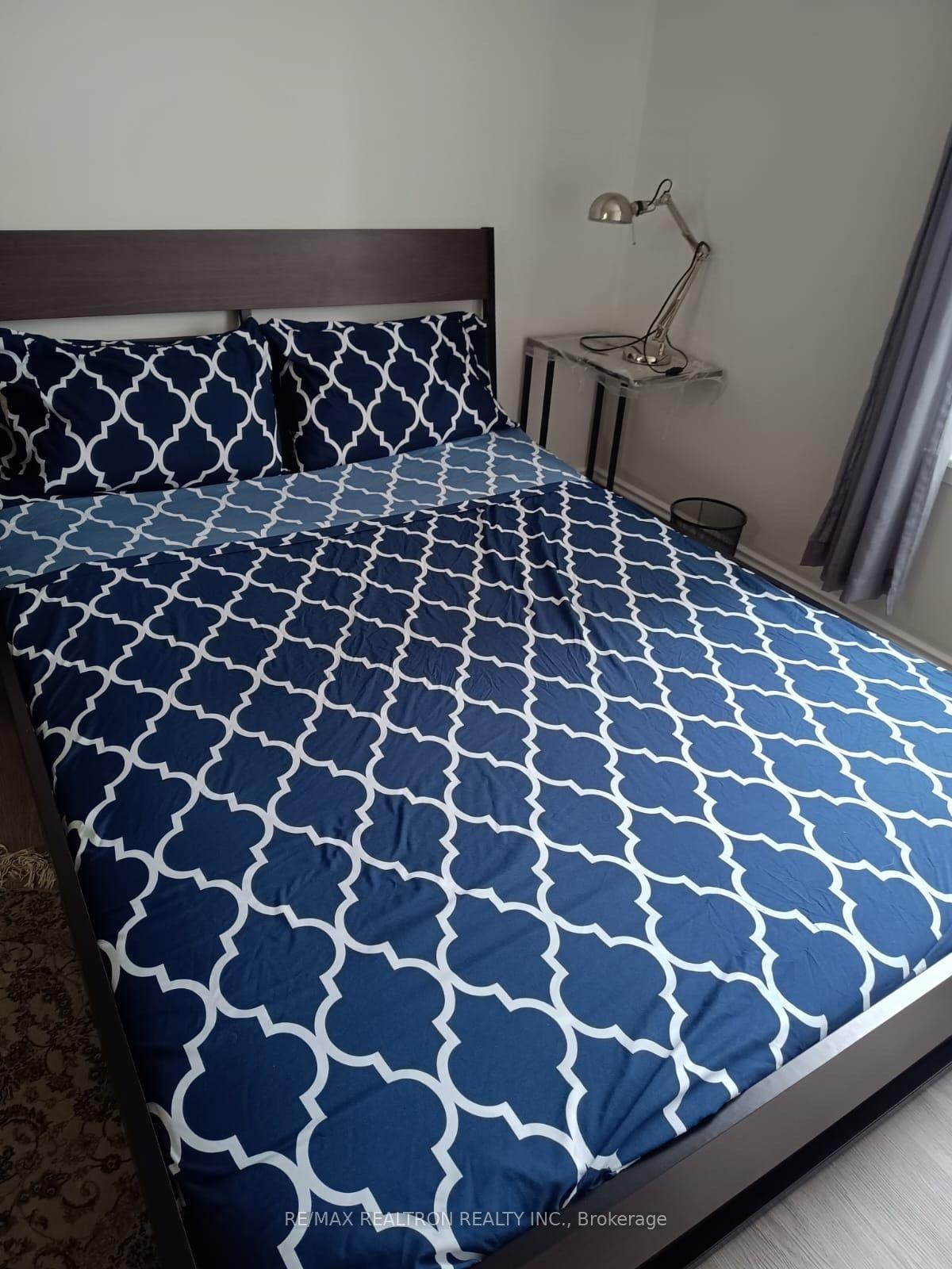 Photo 2 of Unit 310, 18 Hillcrest Avenue, North York, Willowdale East — HOMEH