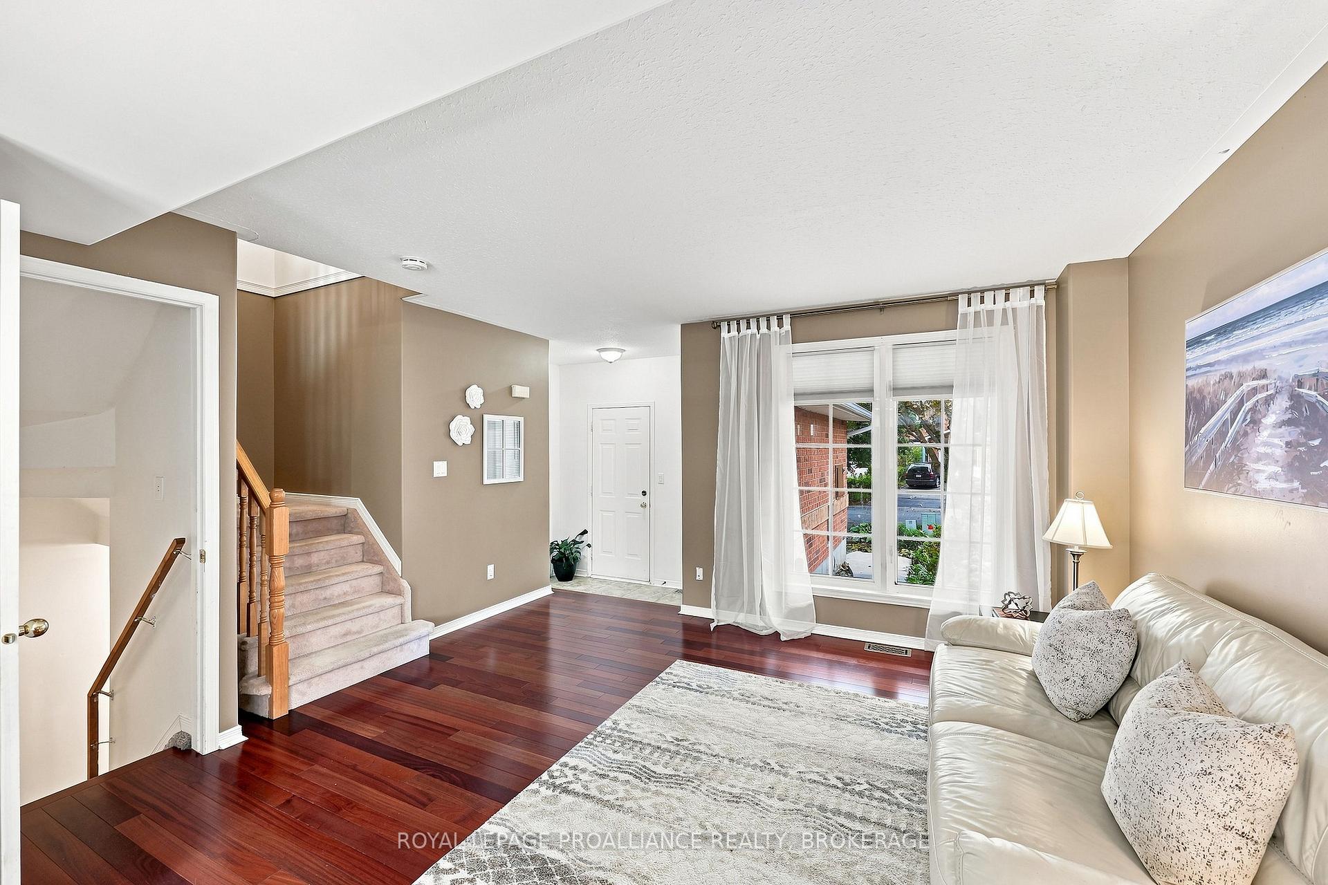 Photo 5 of 562 Quail Court, Kingston, City SouthWest — HOMEH