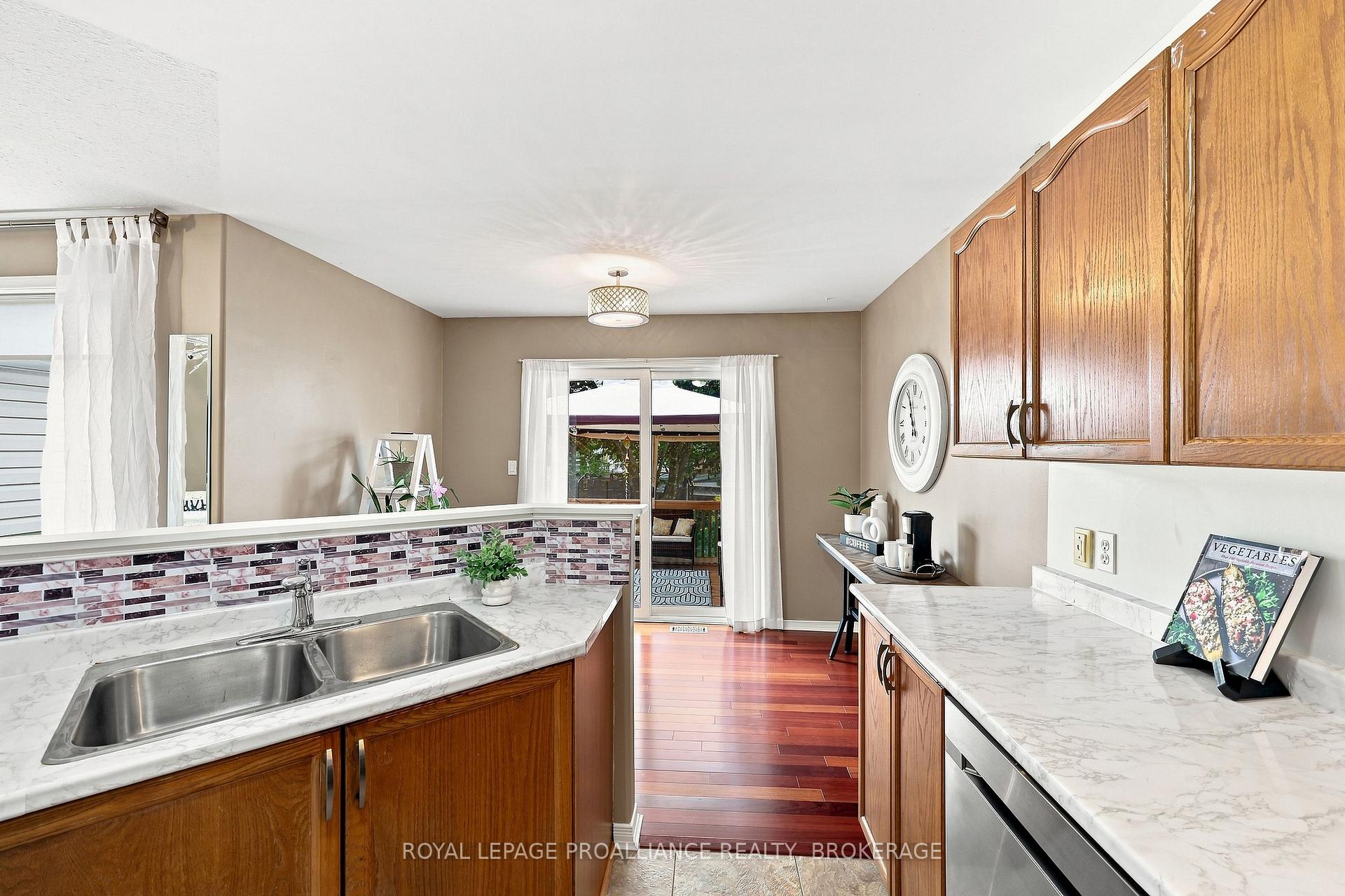 Photo 13 of 562 Quail Court, Kingston, City SouthWest — HOMEH