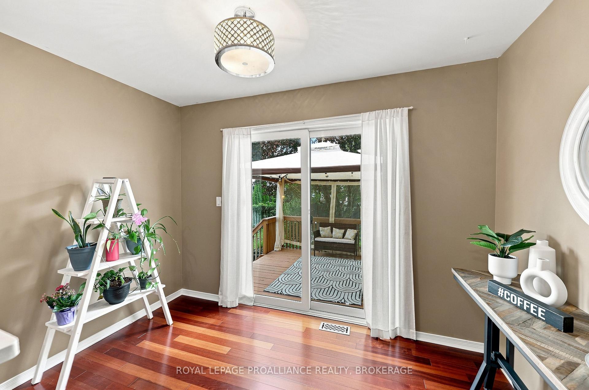 Photo 15 of 562 Quail Court, Kingston, City SouthWest — HOMEH