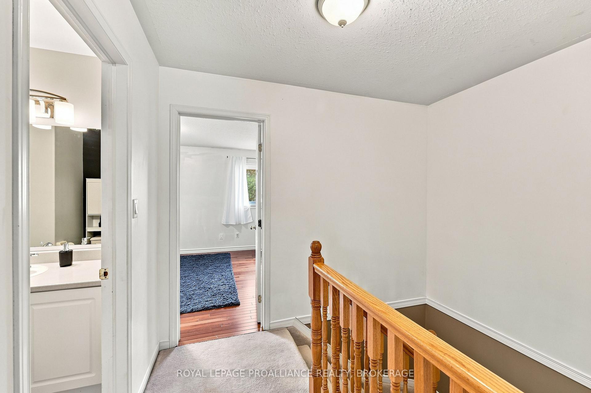 Photo 17 of 562 Quail Court, Kingston, City SouthWest — HOMEH