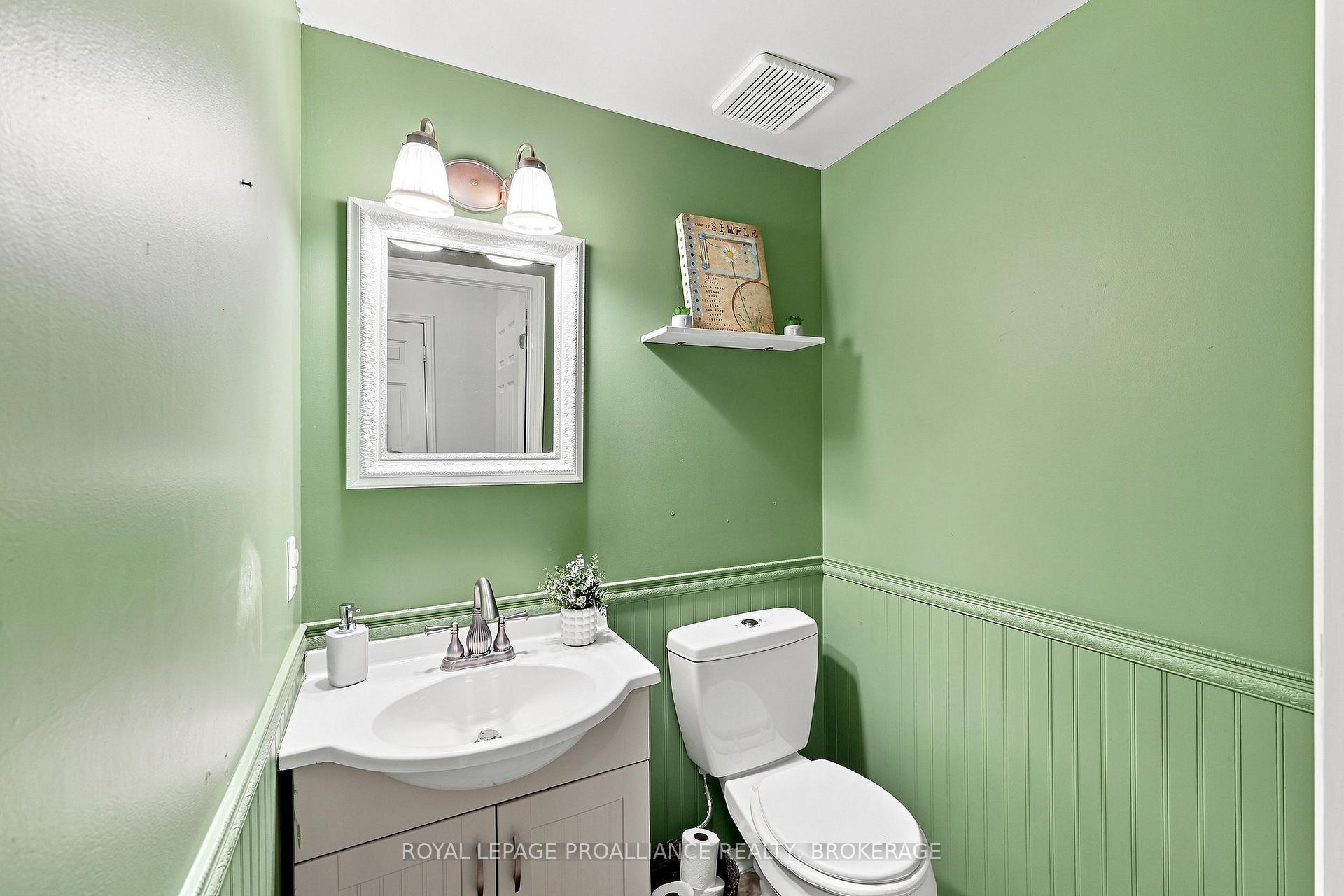 Photo 31 of 562 Quail Court, Kingston, City SouthWest — HOMEH