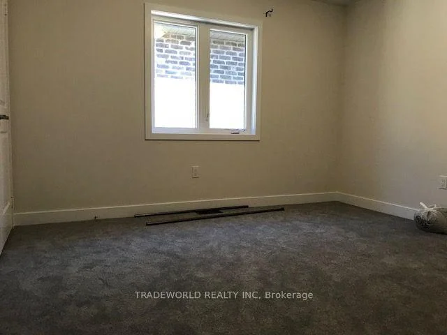 Photo 8 of 91 Conklin Crescent, Aurora, Bayview Northeast — HOMEH