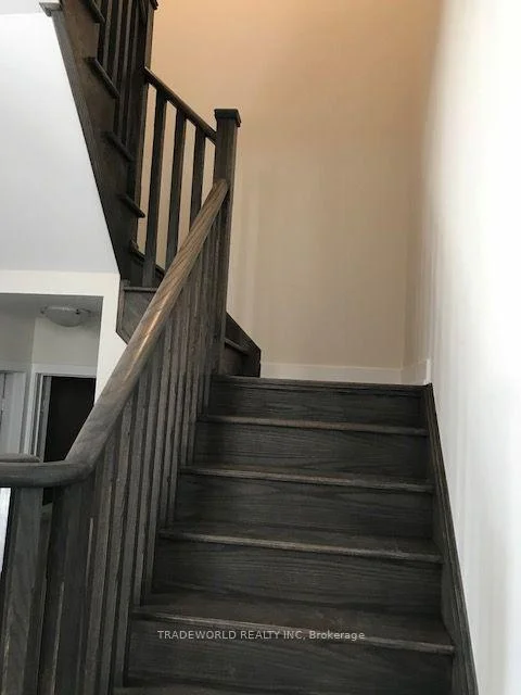 Photo 14 of 91 Conklin Crescent, Aurora, Bayview Northeast — HOMEH