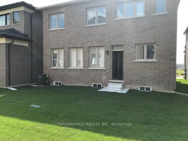 Photo 15 of 91 Conklin Crescent, Aurora, Bayview Northeast — HOMEH