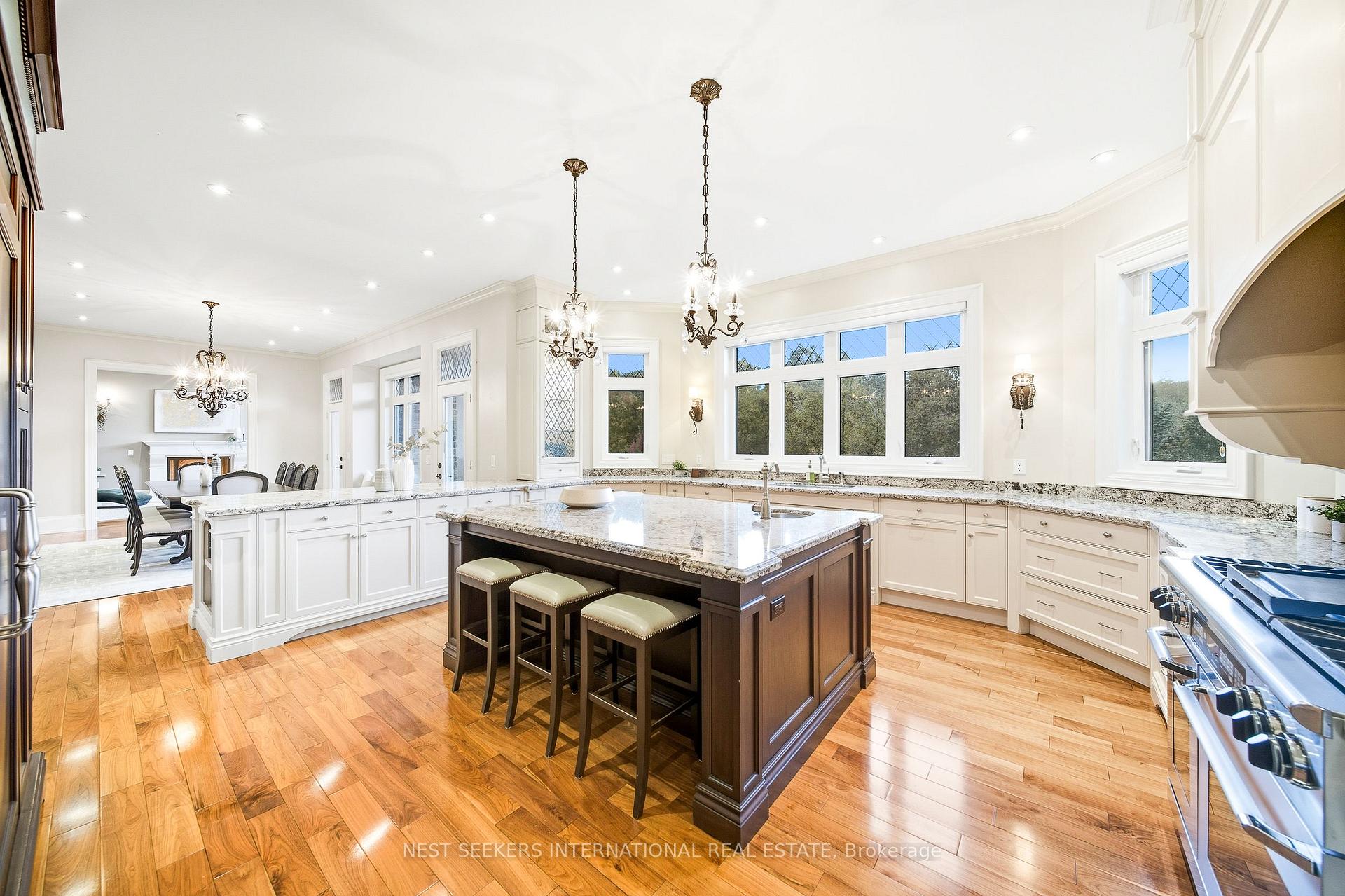Photo 15 of 79 Grandvista Crescent, Vaughan, Vellore Village — HOMEH