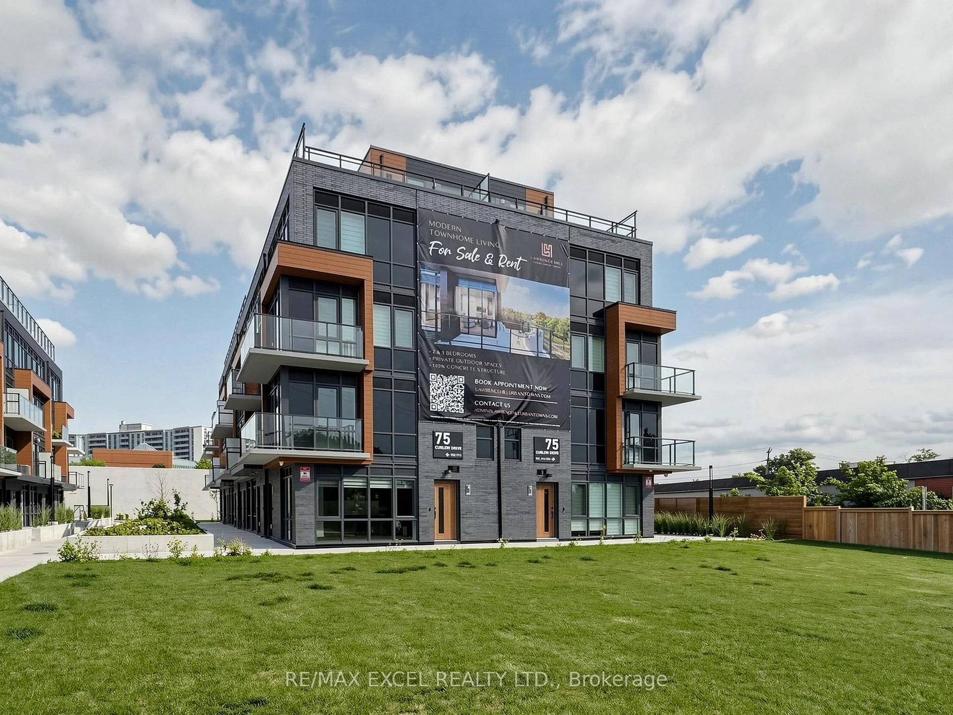 Photo 6 of Unit 24, 75 Curlew Drive, North York, Parkwoods-Donalda — HOMEH