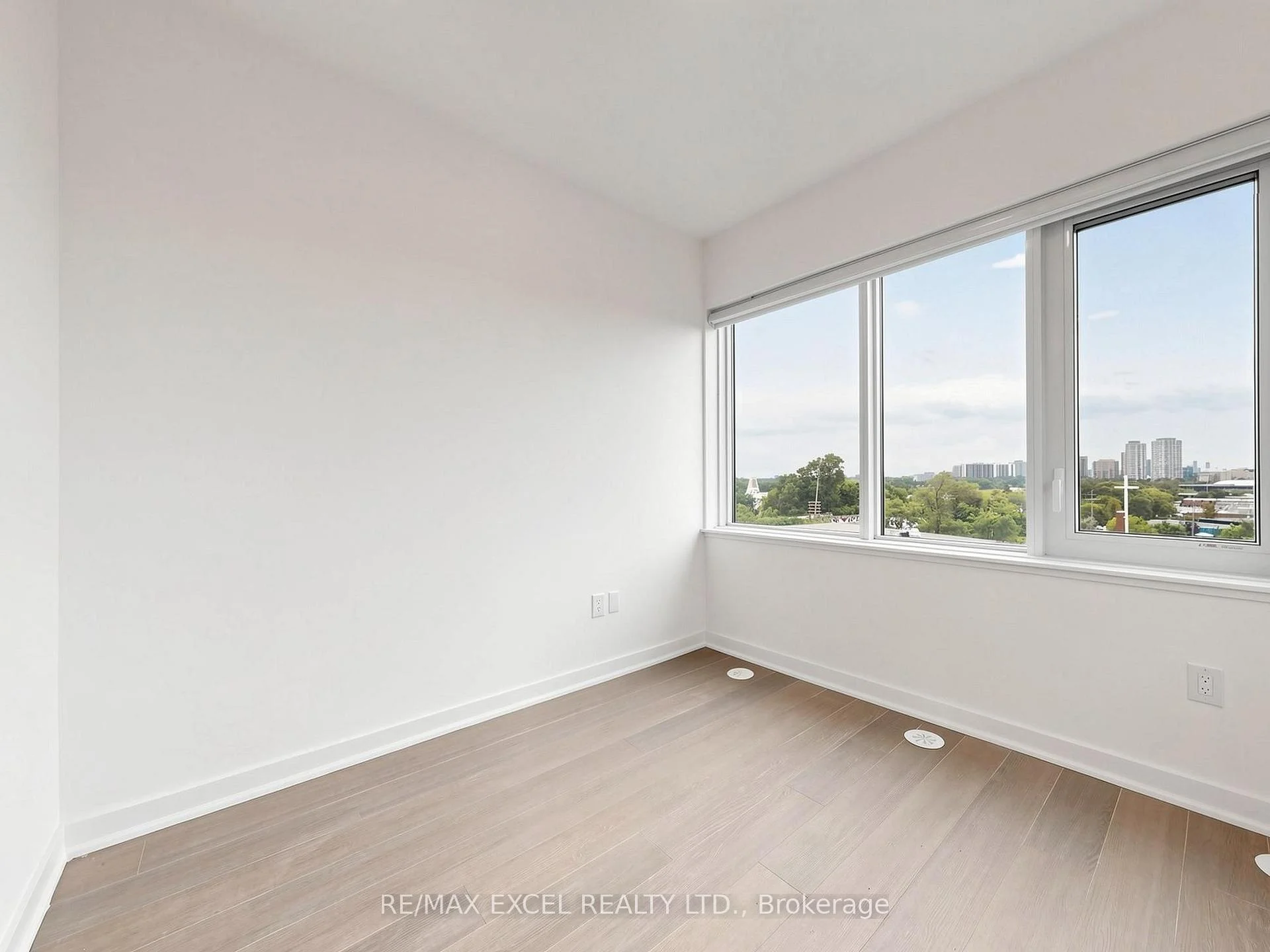 Photo 51 of Unit 24, 75 Curlew Drive, North York, Parkwoods-Donalda — HOMEH