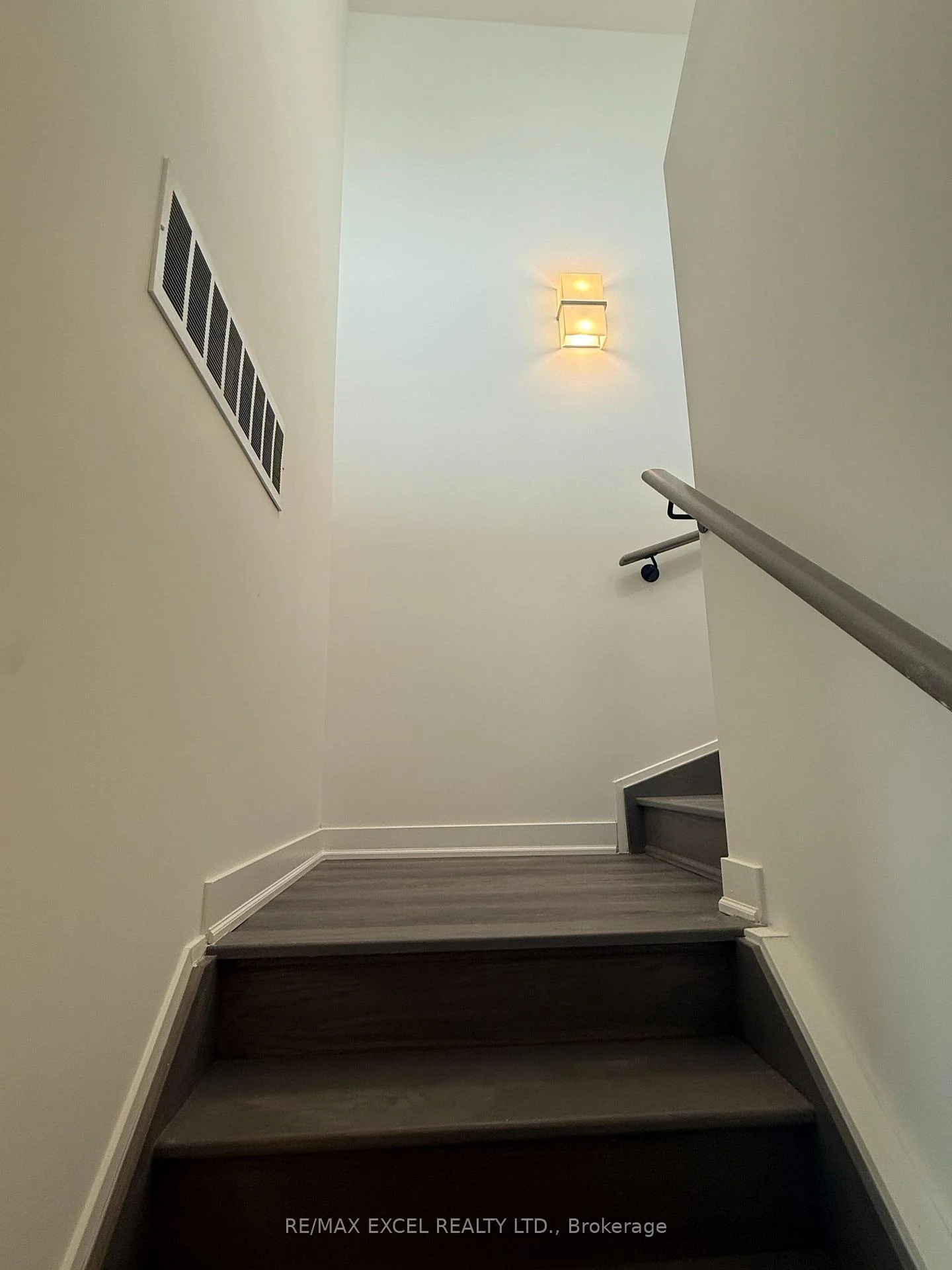 Photo 56 of Unit 24, 75 Curlew Drive, North York, Parkwoods-Donalda — HOMEH