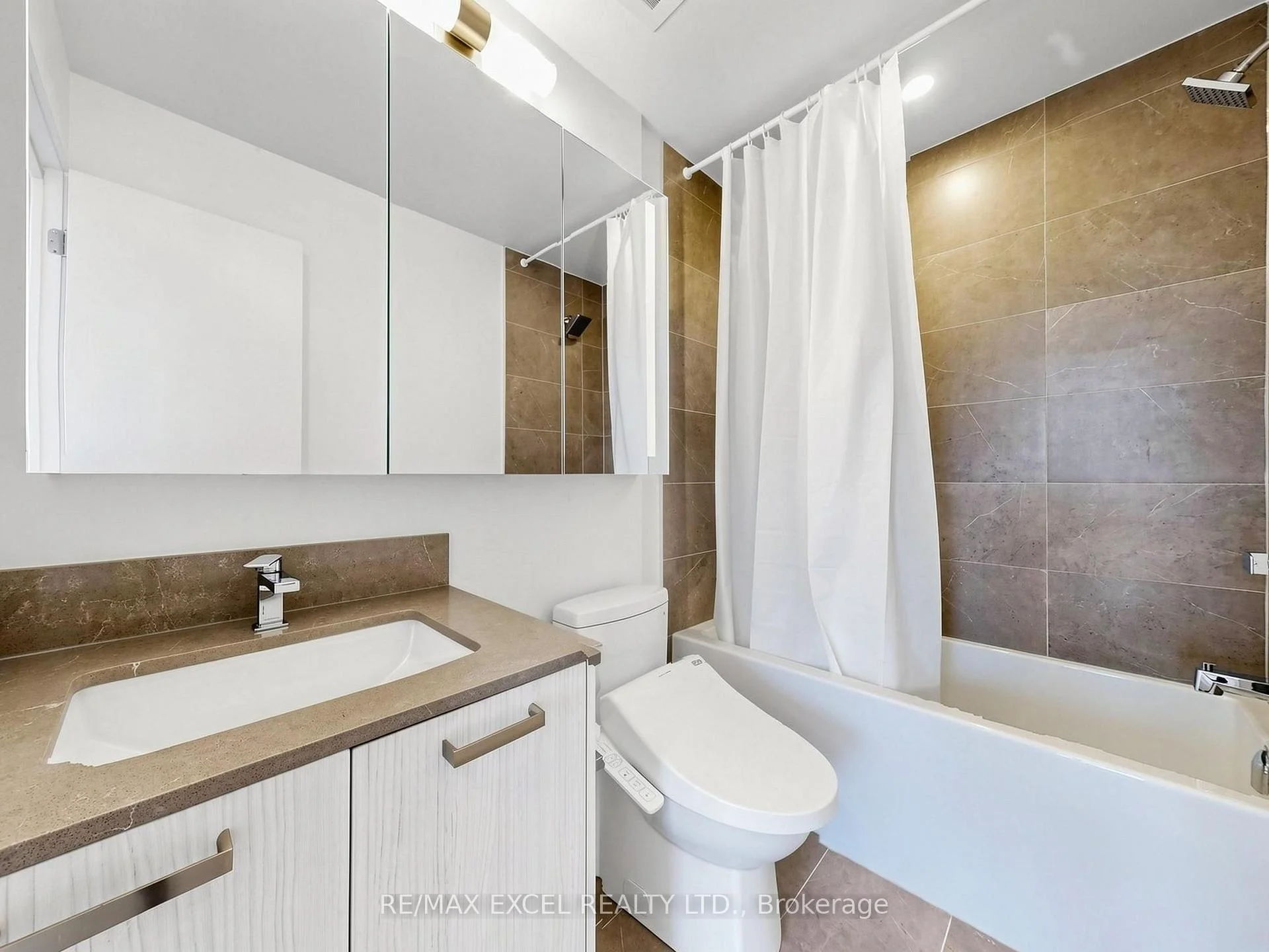 Photo 60 of Unit 24, 75 Curlew Drive, North York, Parkwoods-Donalda — HOMEH