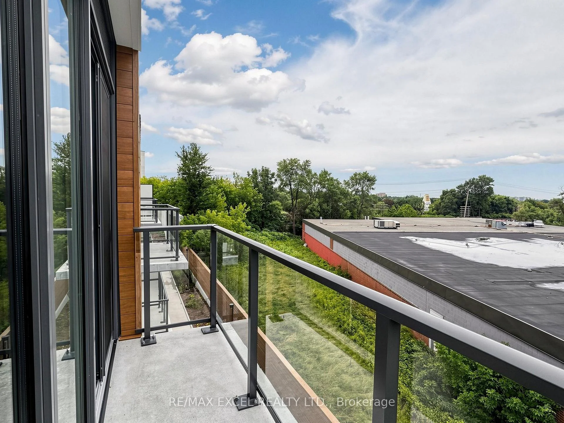 Photo 80 of Unit 24, 75 Curlew Drive, North York, Parkwoods-Donalda — HOMEH
