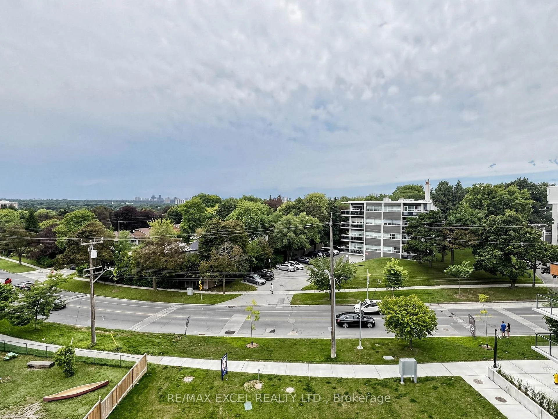 Photo 82 of Unit 24, 75 Curlew Drive, North York, Parkwoods-Donalda — HOMEH