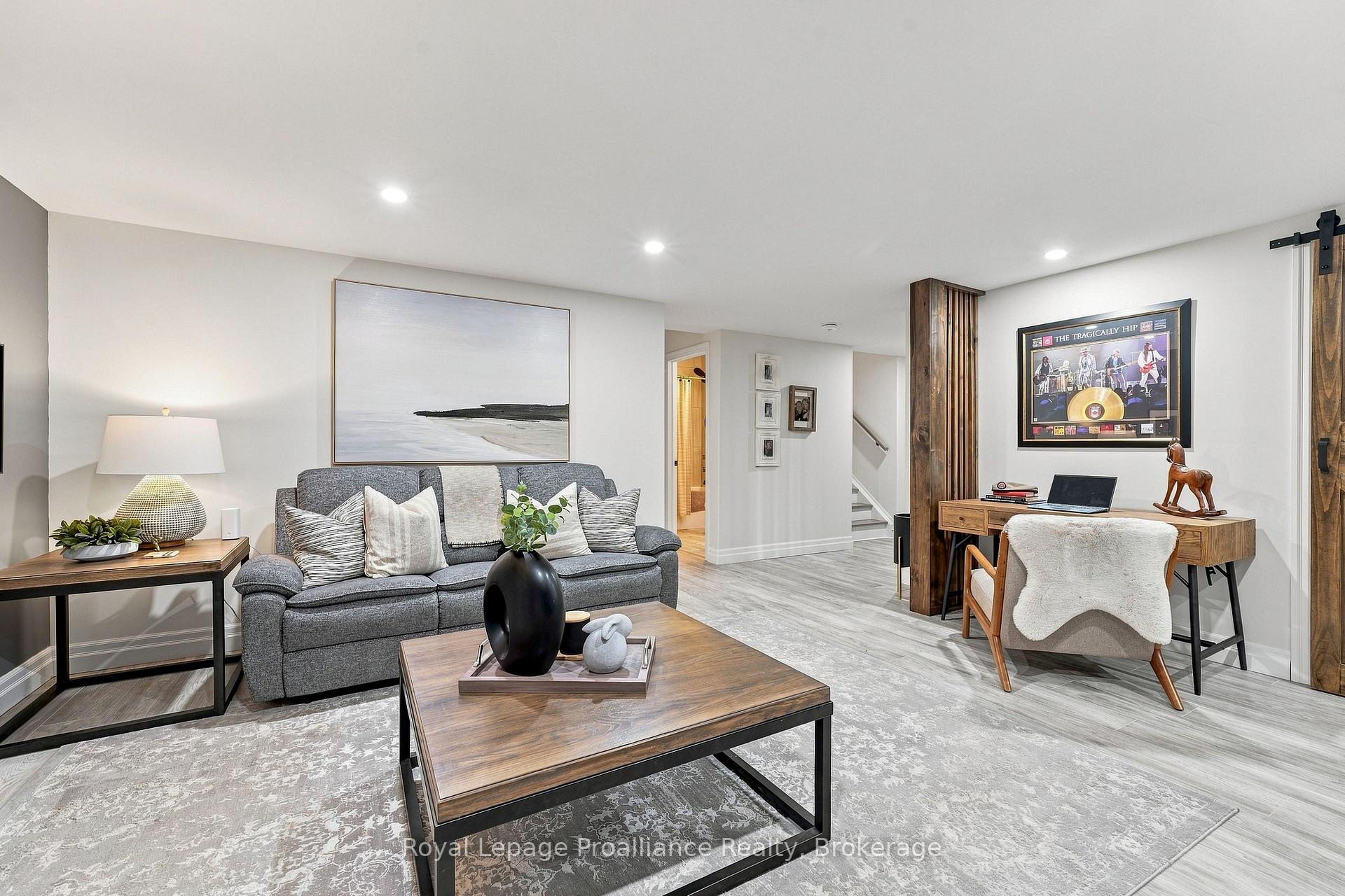 Photo 24 of 93 Appledene Drive, Quinte West, Murray Ward — HOMEH
