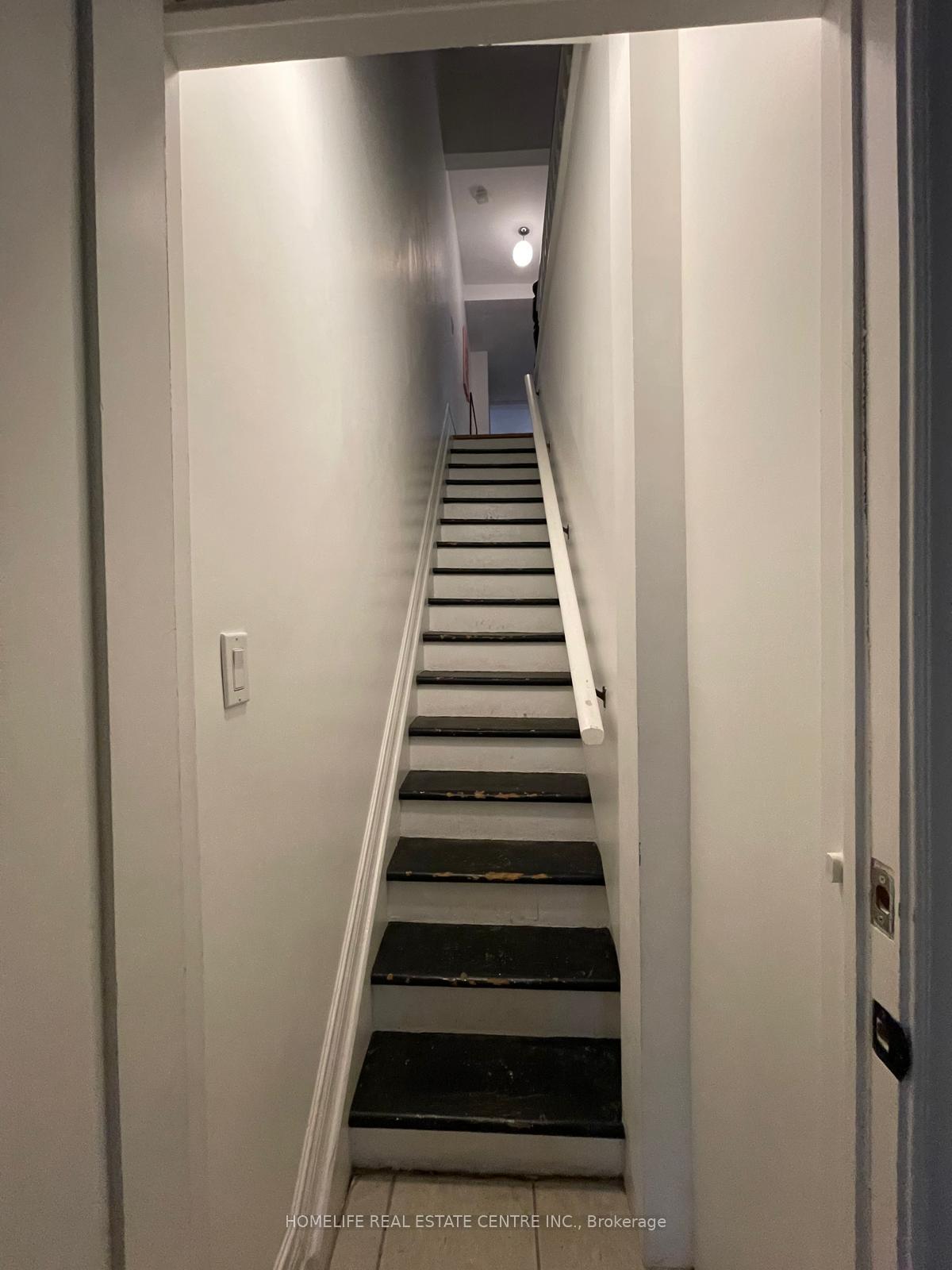 Photo 16 of 169 Gladstone Avenue, Toronto, Little Portugal — HOMEH