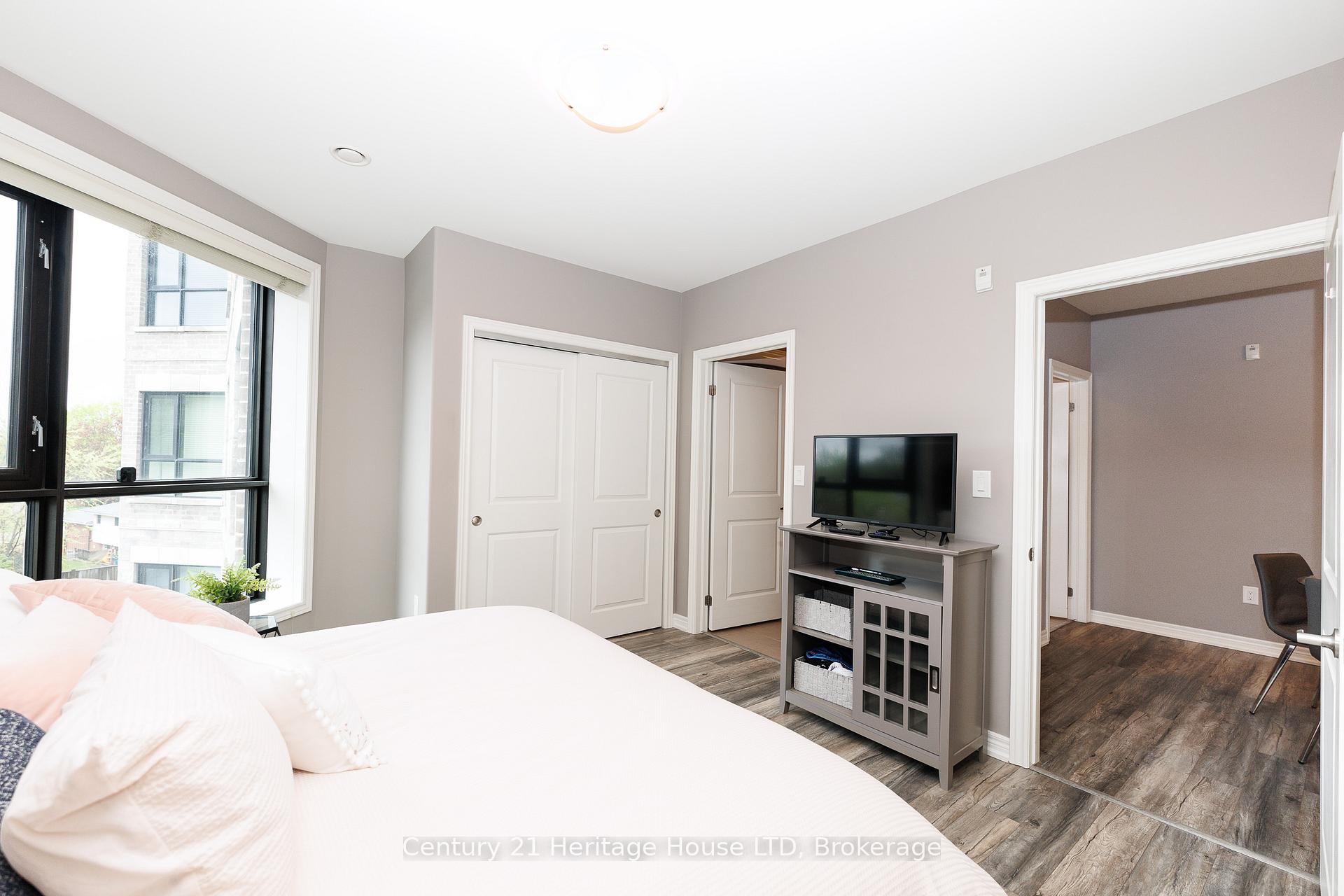 Photo 16 of Unit 307, 379 Scott Street, St. Catharines, Vine/Linwell — HOMEH