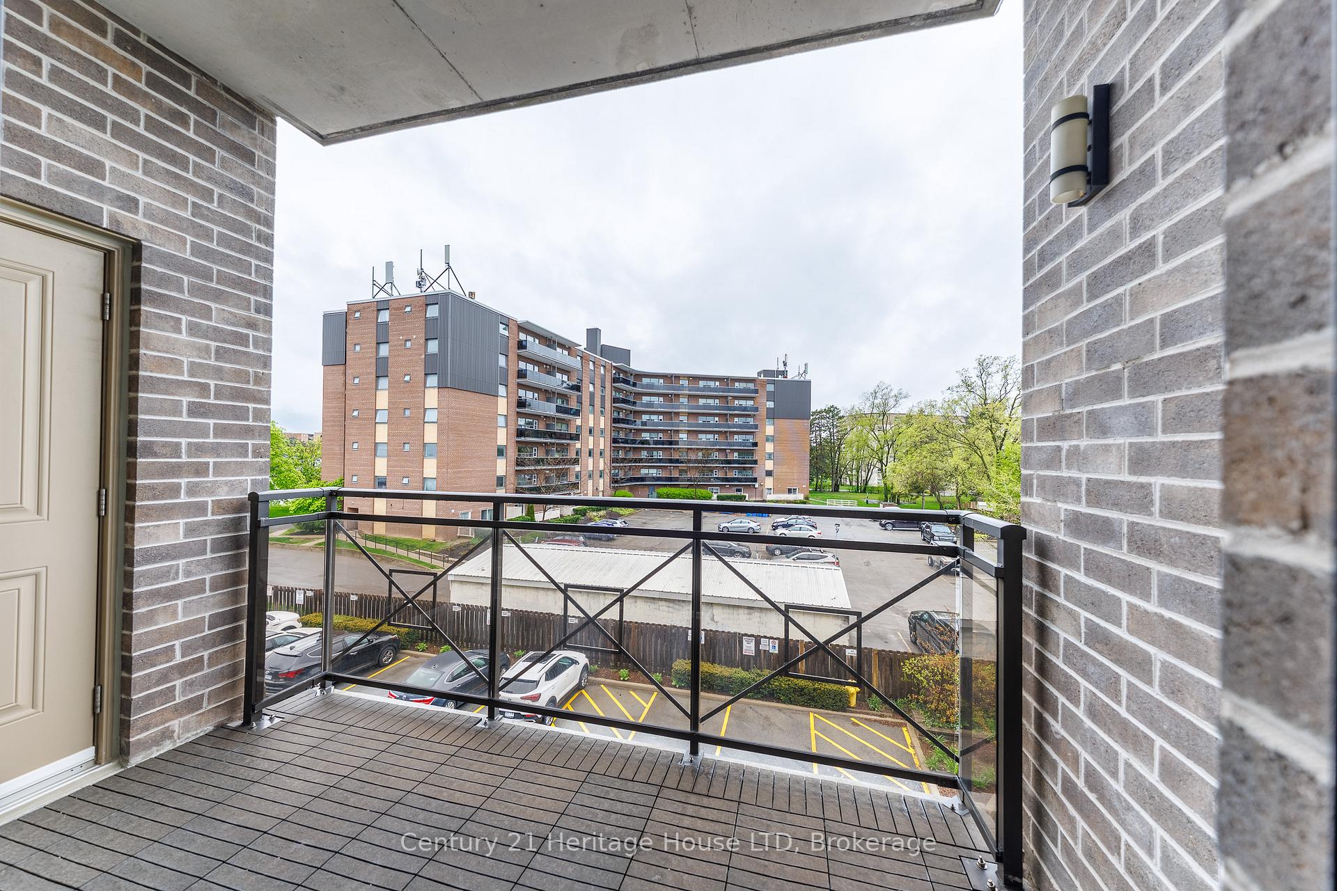 Photo 21 of Unit 307, 379 Scott Street, St. Catharines, Vine/Linwell — HOMEH