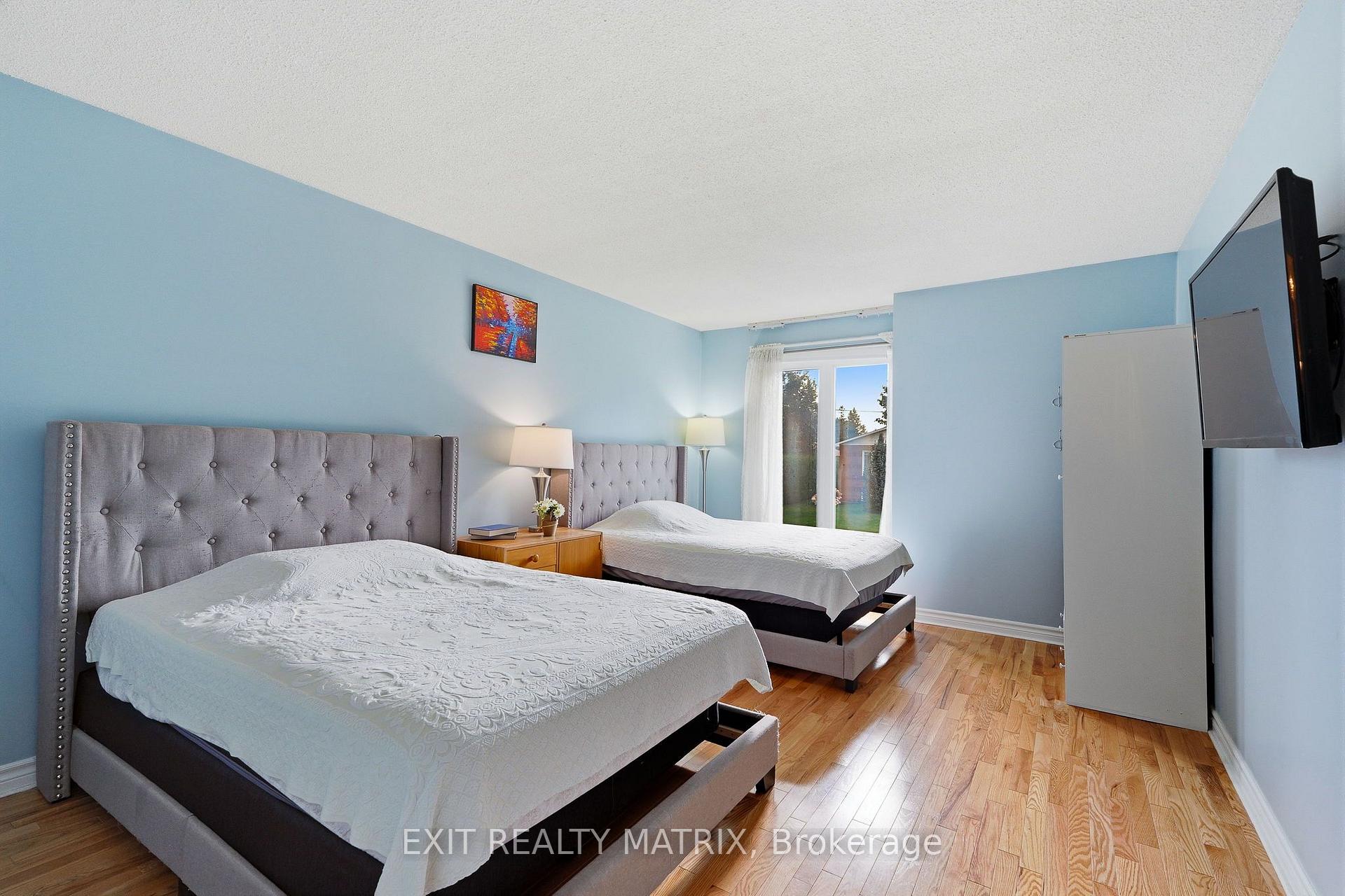Photo 19 of 44 Ste Therese Boulevard, Russell, Embrun — HOMEH