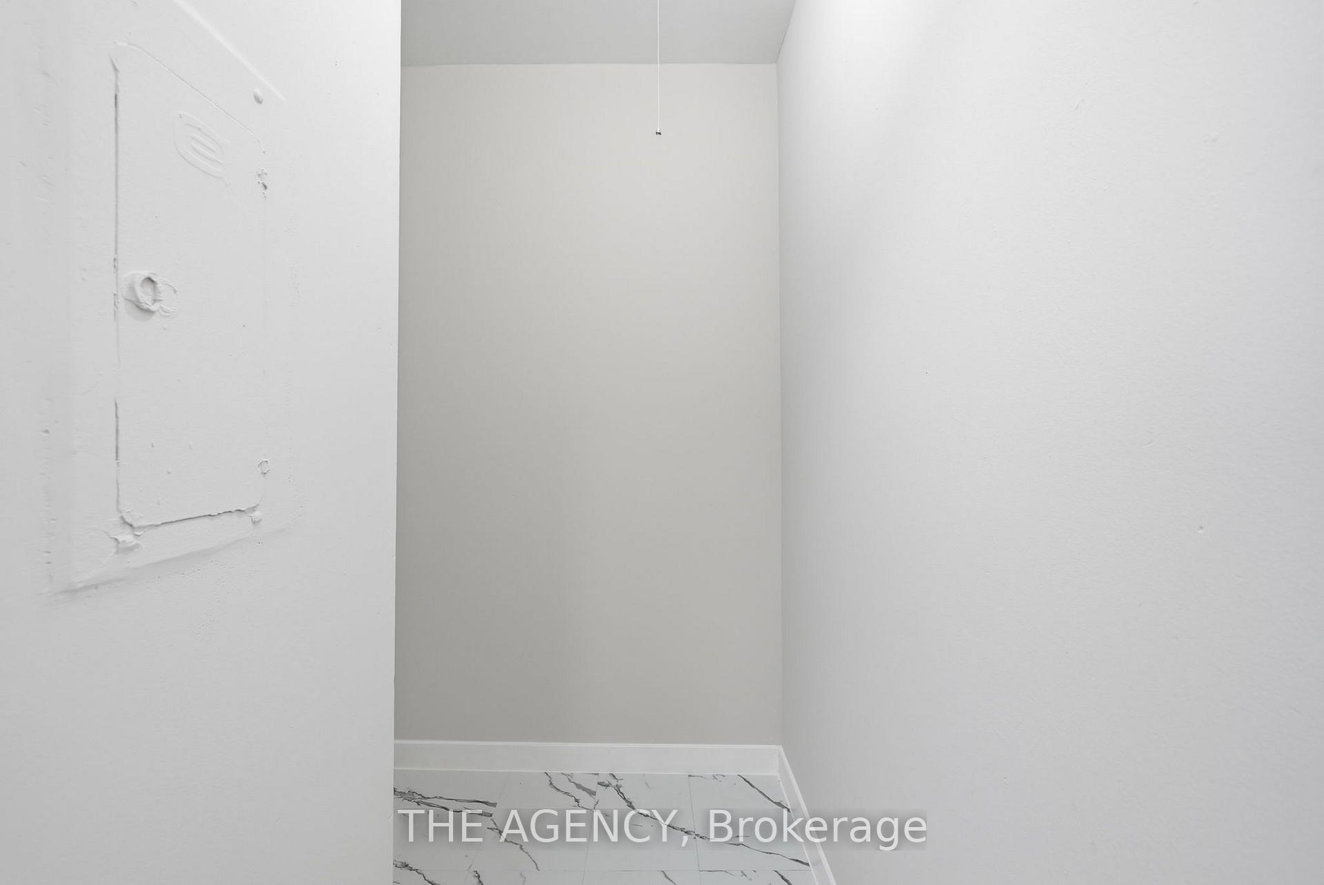 Photo 14 of Unit 2004A, 2350 Dundas Street W, Toronto, High Park North — HOMEH
