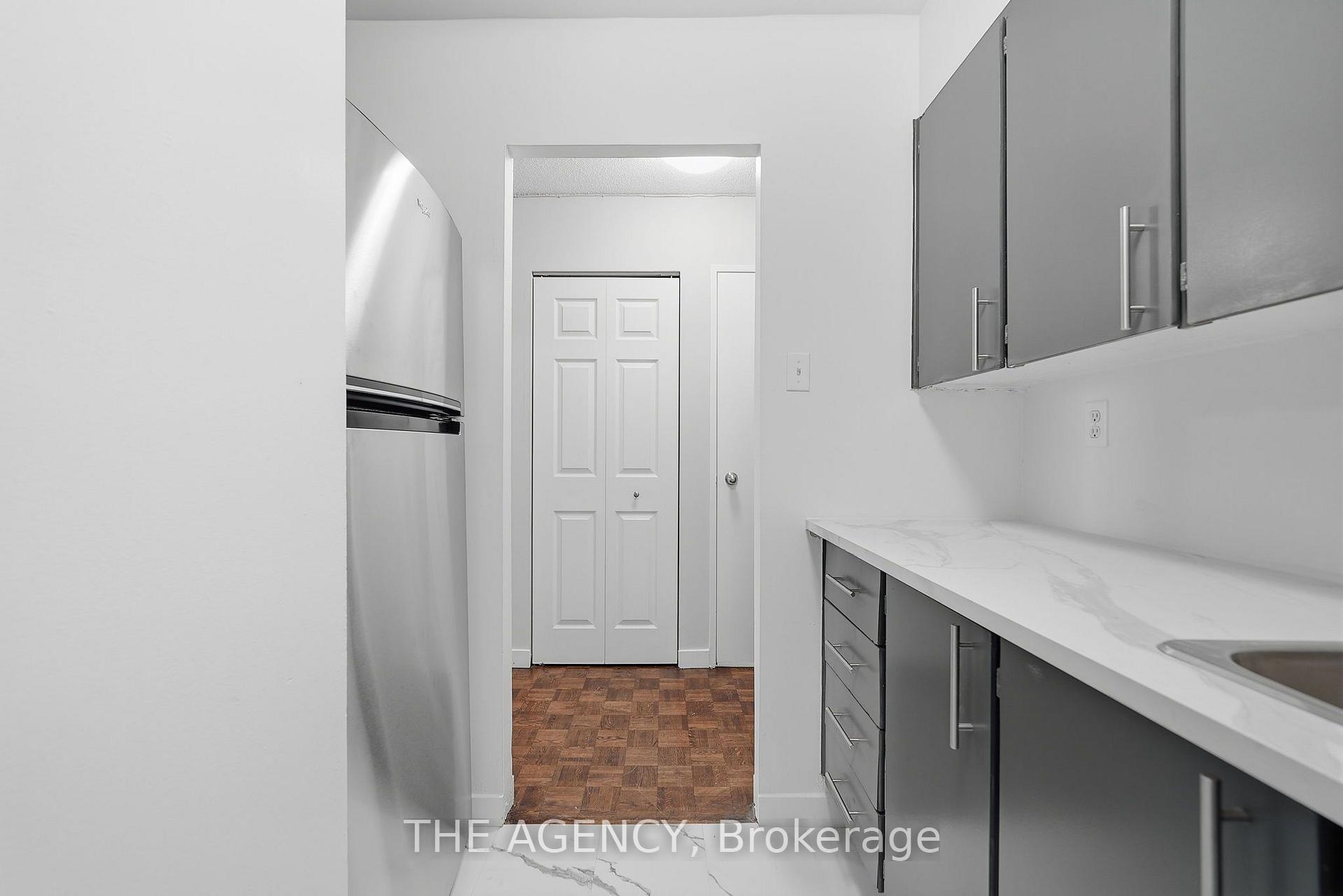 Photo 15 of Unit 2004A, 2350 Dundas Street W, Toronto, High Park North — HOMEH