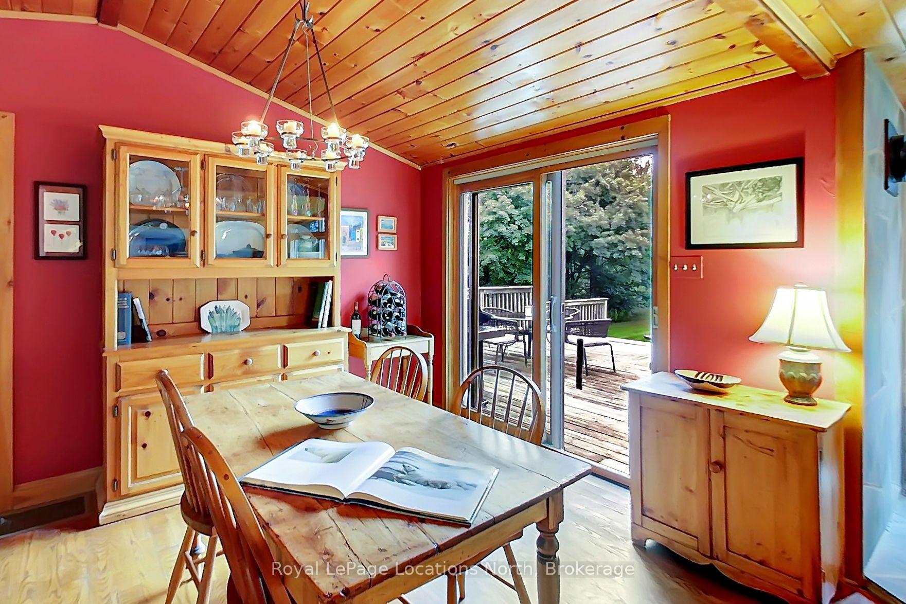 Photo 7 of 417057 Tenth Line, Blue Mountains — HOMEH