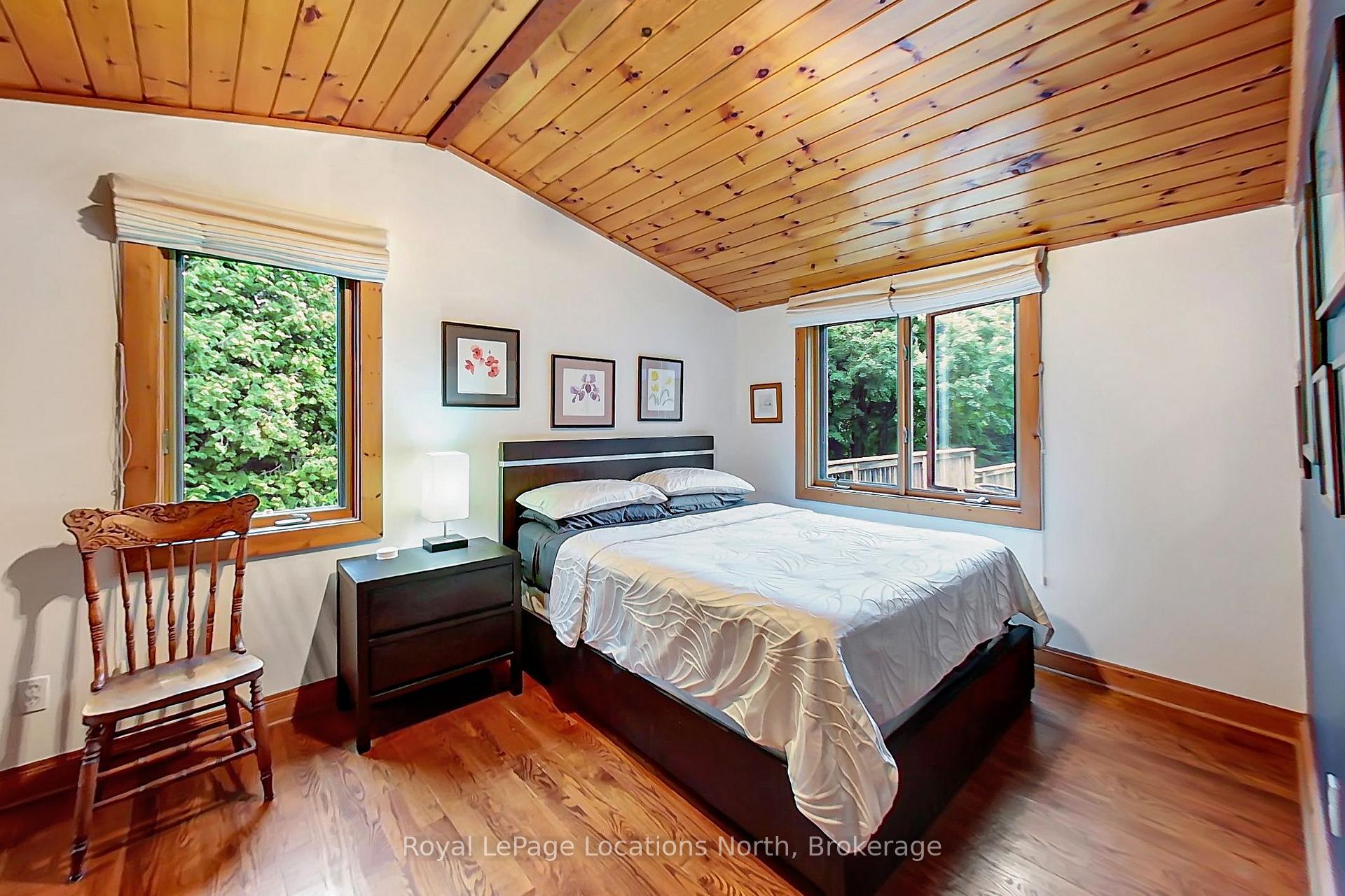 Photo 13 of 417057 Tenth Line, Blue Mountains — HOMEH