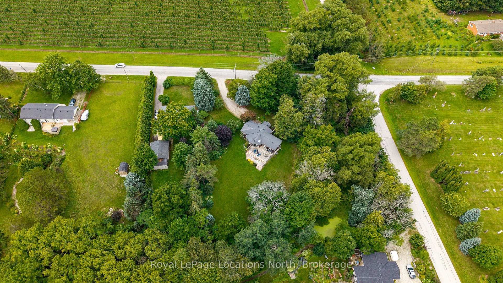 Photo 32 of 417057 Tenth Line, Blue Mountains — HOMEH