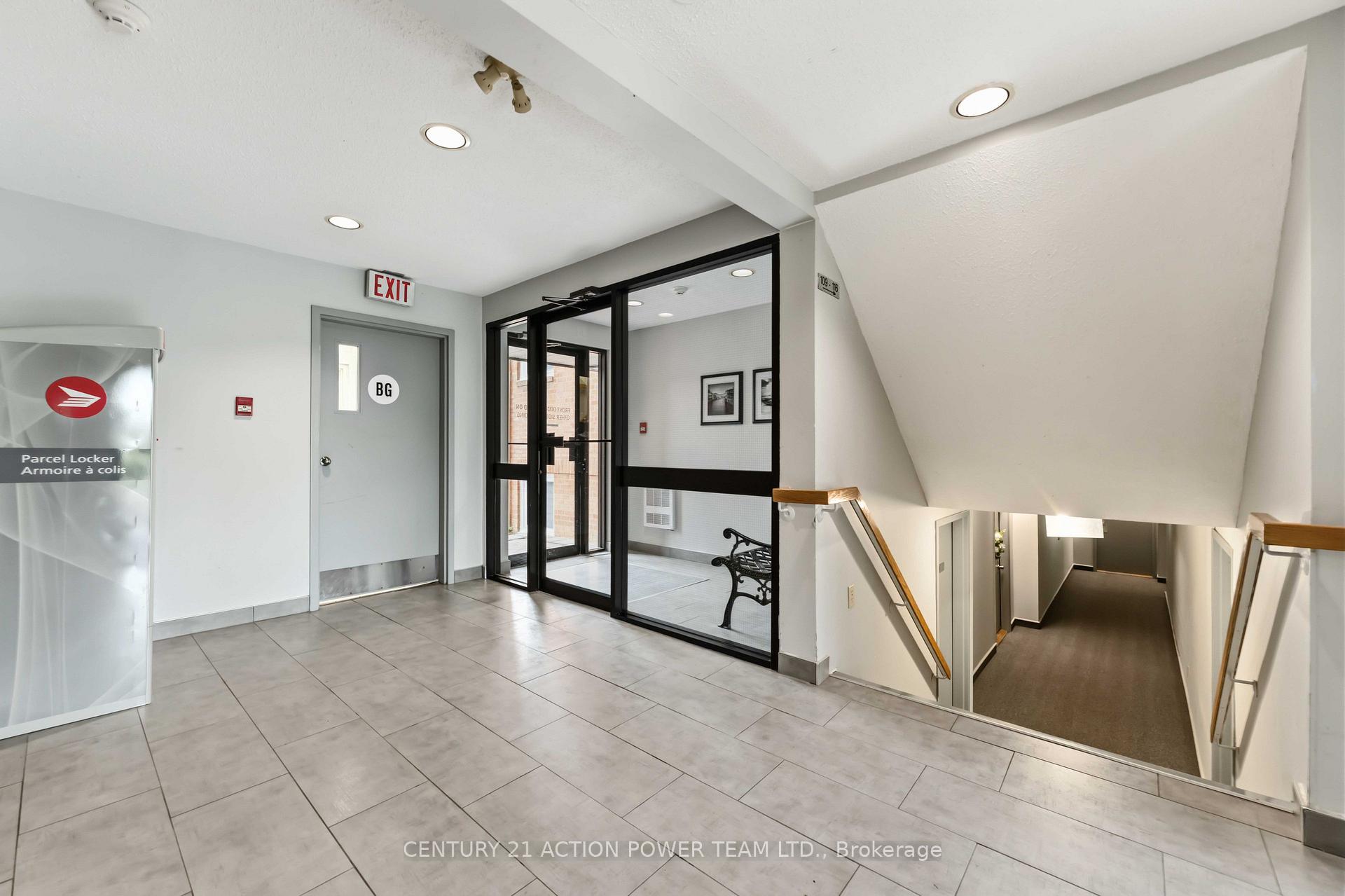 Photo 5 of Unit 115, 345 Centrum Boulevard, Ottawa, Bilberry Creek/Queenswood Heights — HOMEH