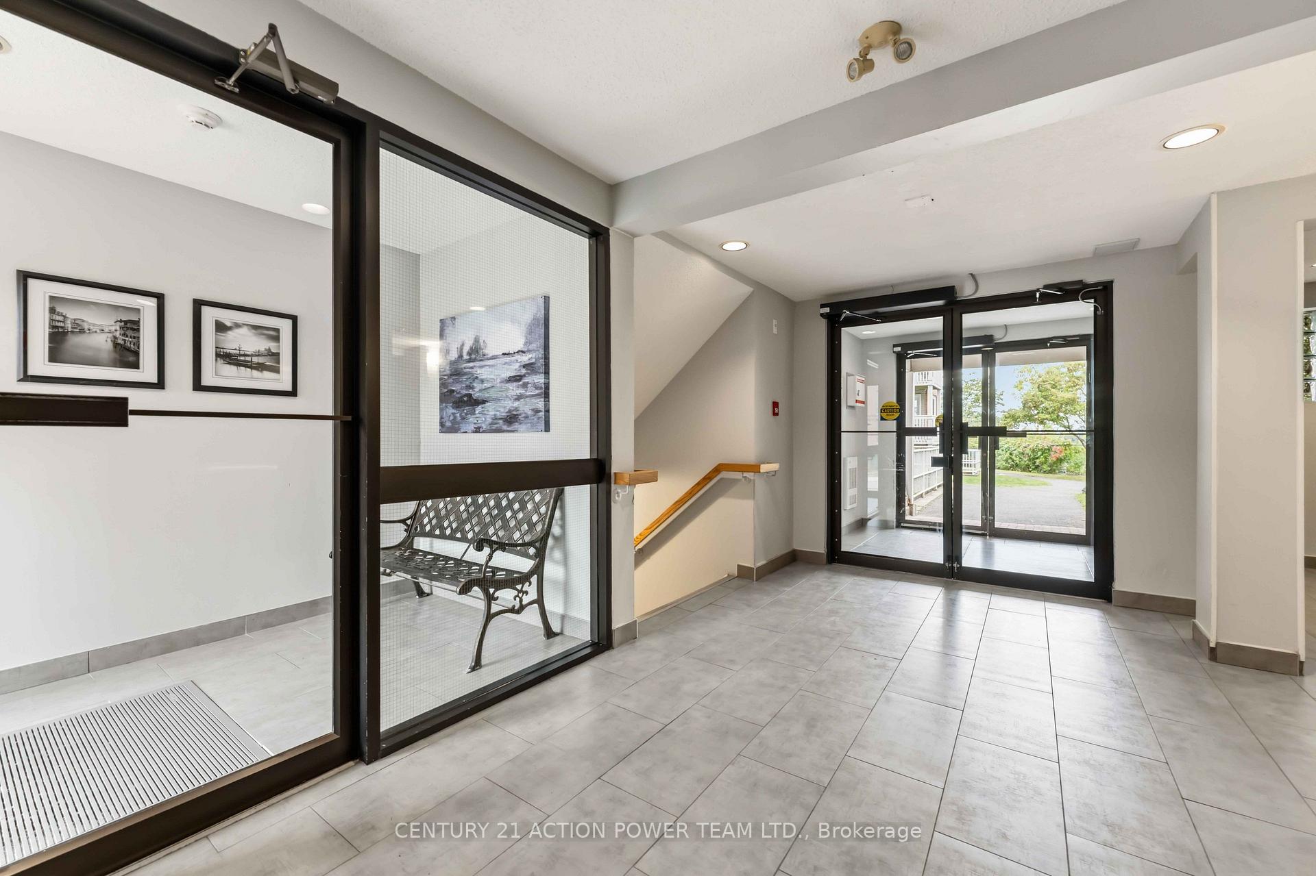 Photo 6 of Unit 115, 345 Centrum Boulevard, Ottawa, Bilberry Creek/Queenswood Heights — HOMEH