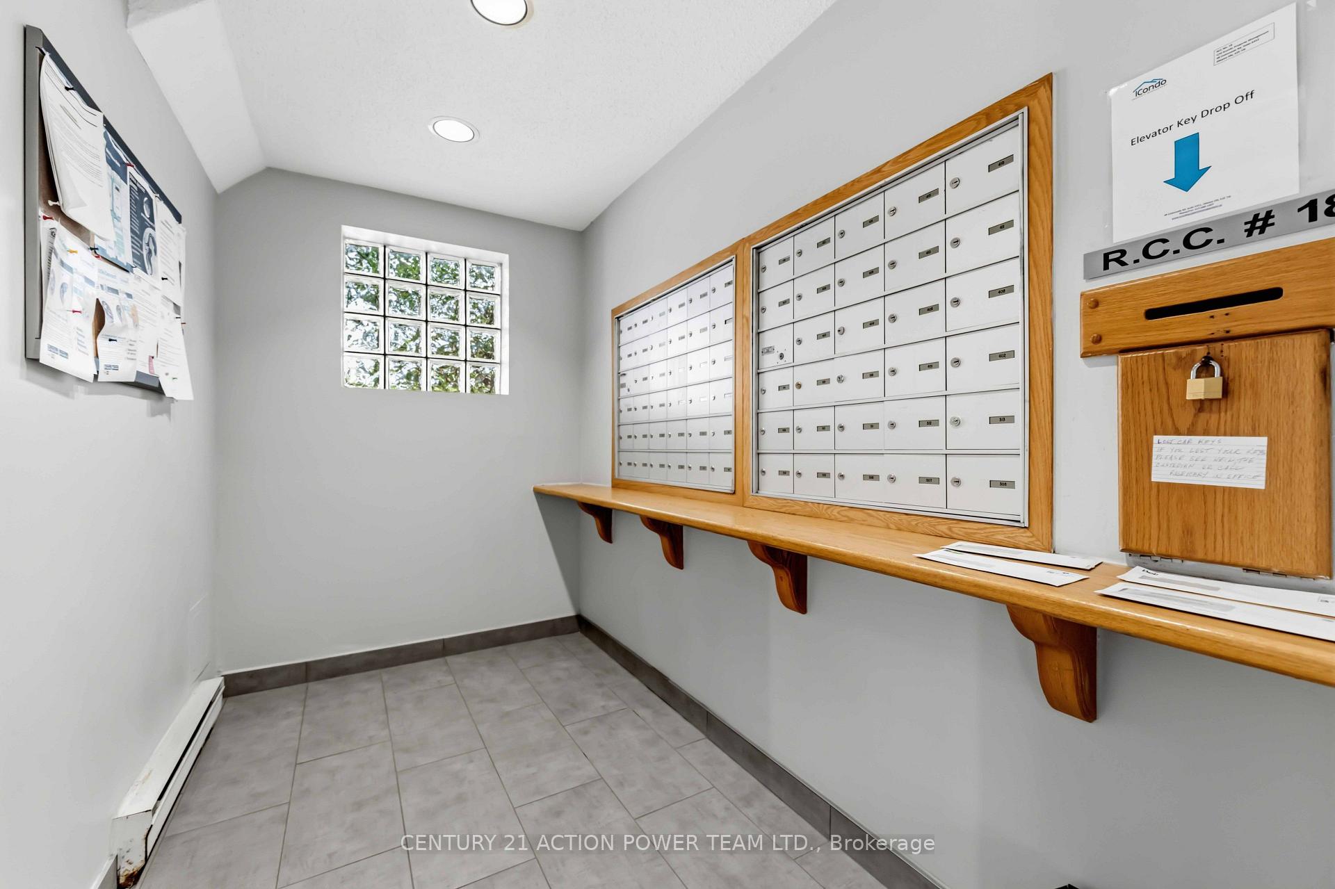 Photo 8 of Unit 115, 345 Centrum Boulevard, Ottawa, Bilberry Creek/Queenswood Heights — HOMEH