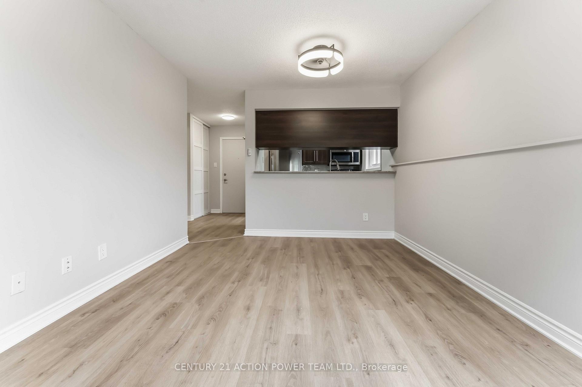 Photo 14 of Unit 115, 345 Centrum Boulevard, Ottawa, Bilberry Creek/Queenswood Heights — HOMEH