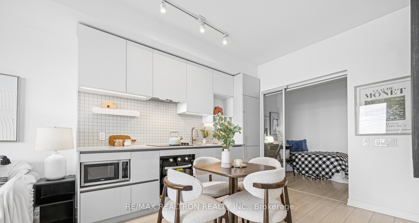 Photo 7 of Unit 5615, 950 Portage Parkway, Vaughan, Vaughan Corporate Centre — HOMEH