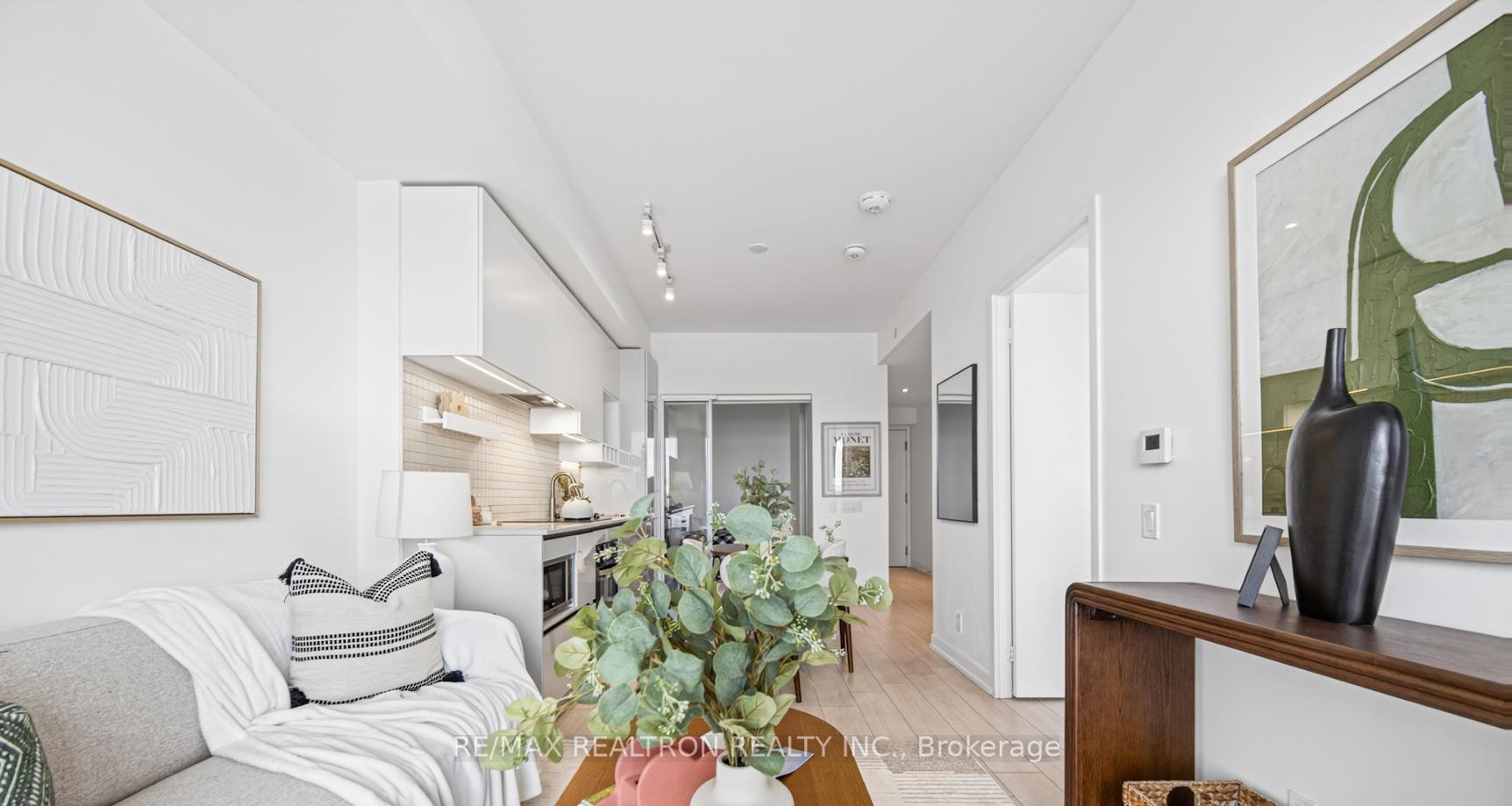 Photo 11 of Unit 5615, 950 Portage Parkway, Vaughan, Vaughan Corporate Centre — HOMEH