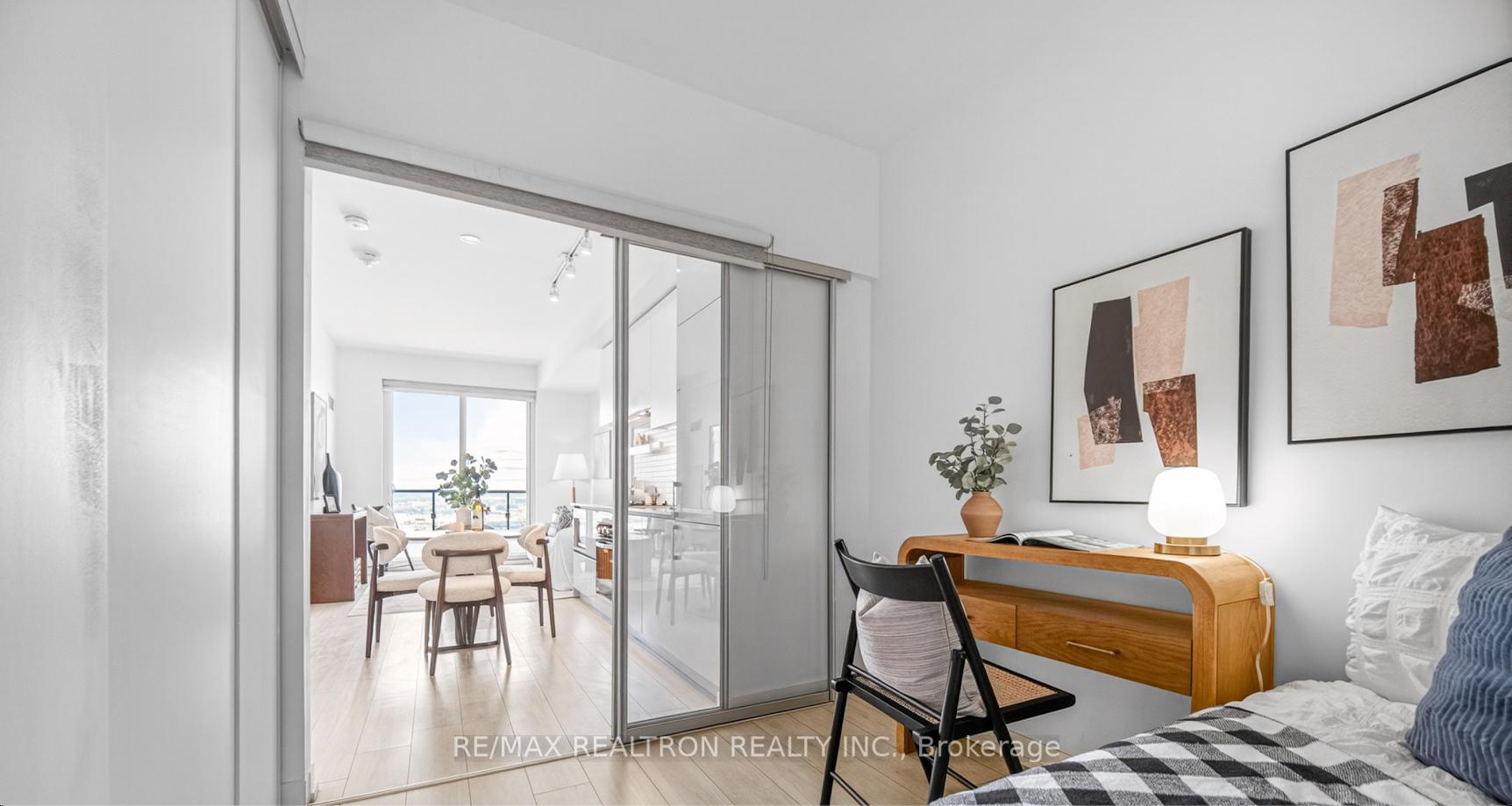 Photo 17 of Unit 5615, 950 Portage Parkway, Vaughan, Vaughan Corporate Centre — HOMEH
