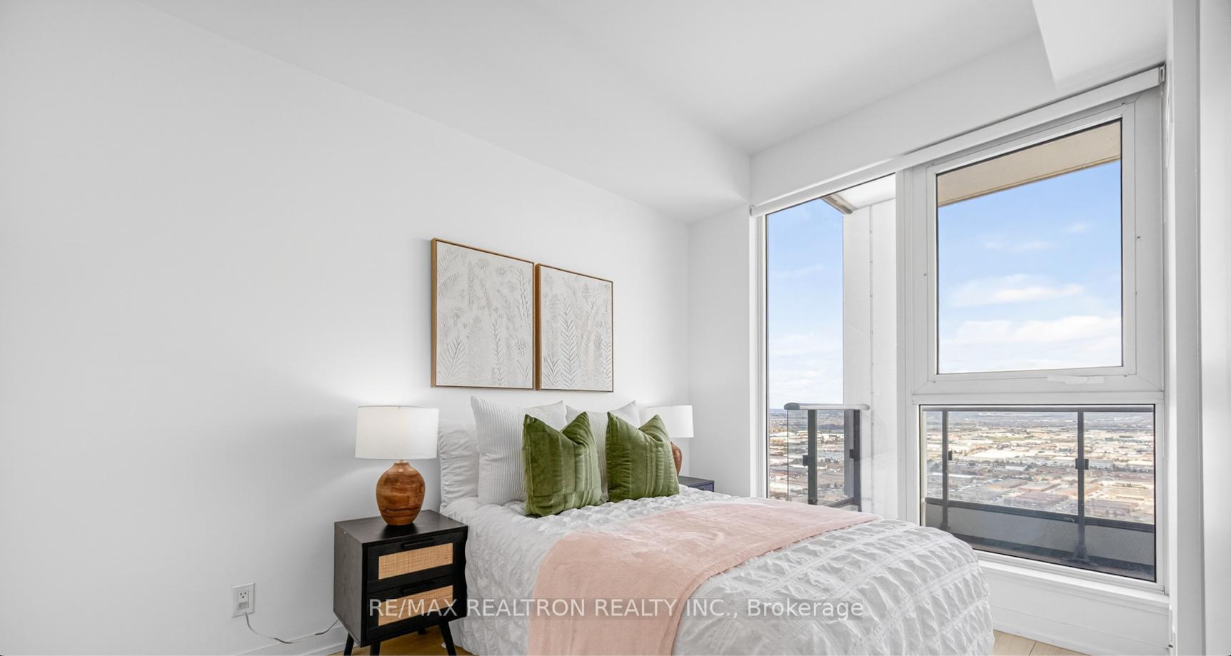 Photo 18 of Unit 5615, 950 Portage Parkway, Vaughan, Vaughan Corporate Centre — HOMEH