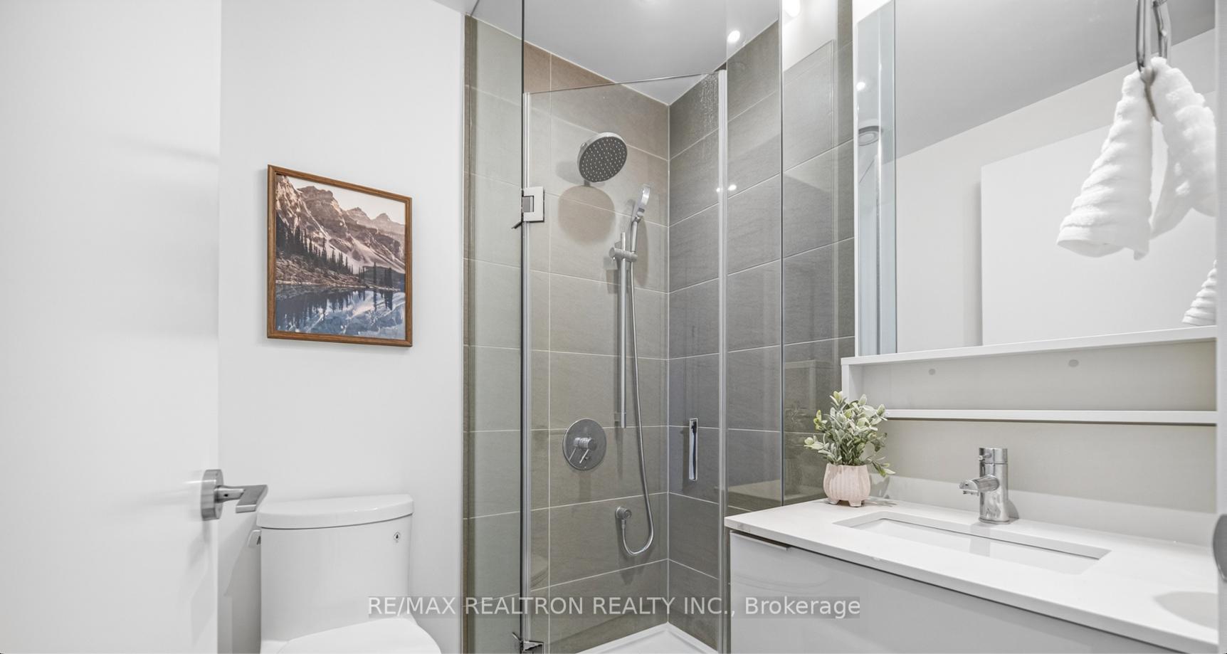 Photo 23 of Unit 5615, 950 Portage Parkway, Vaughan, Vaughan Corporate Centre — HOMEH