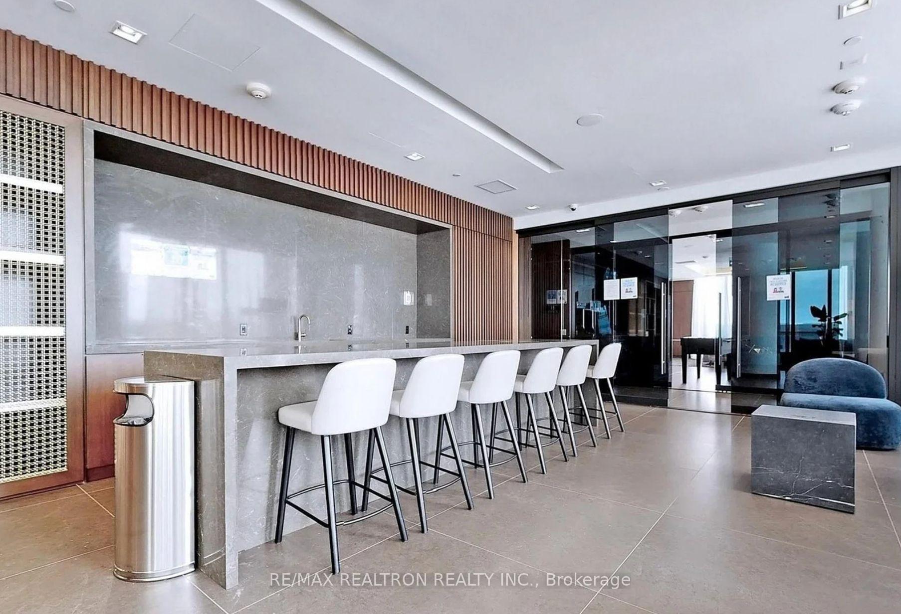 Photo 34 of Unit 5615, 950 Portage Parkway, Vaughan, Vaughan Corporate Centre — HOMEH