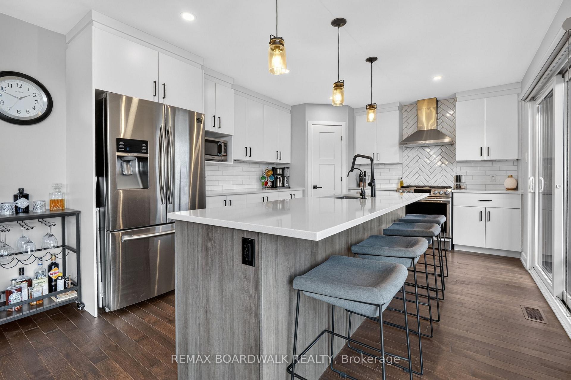 Photo 14 of 112 Argile Street, Casselman, Casselman — HOMEH