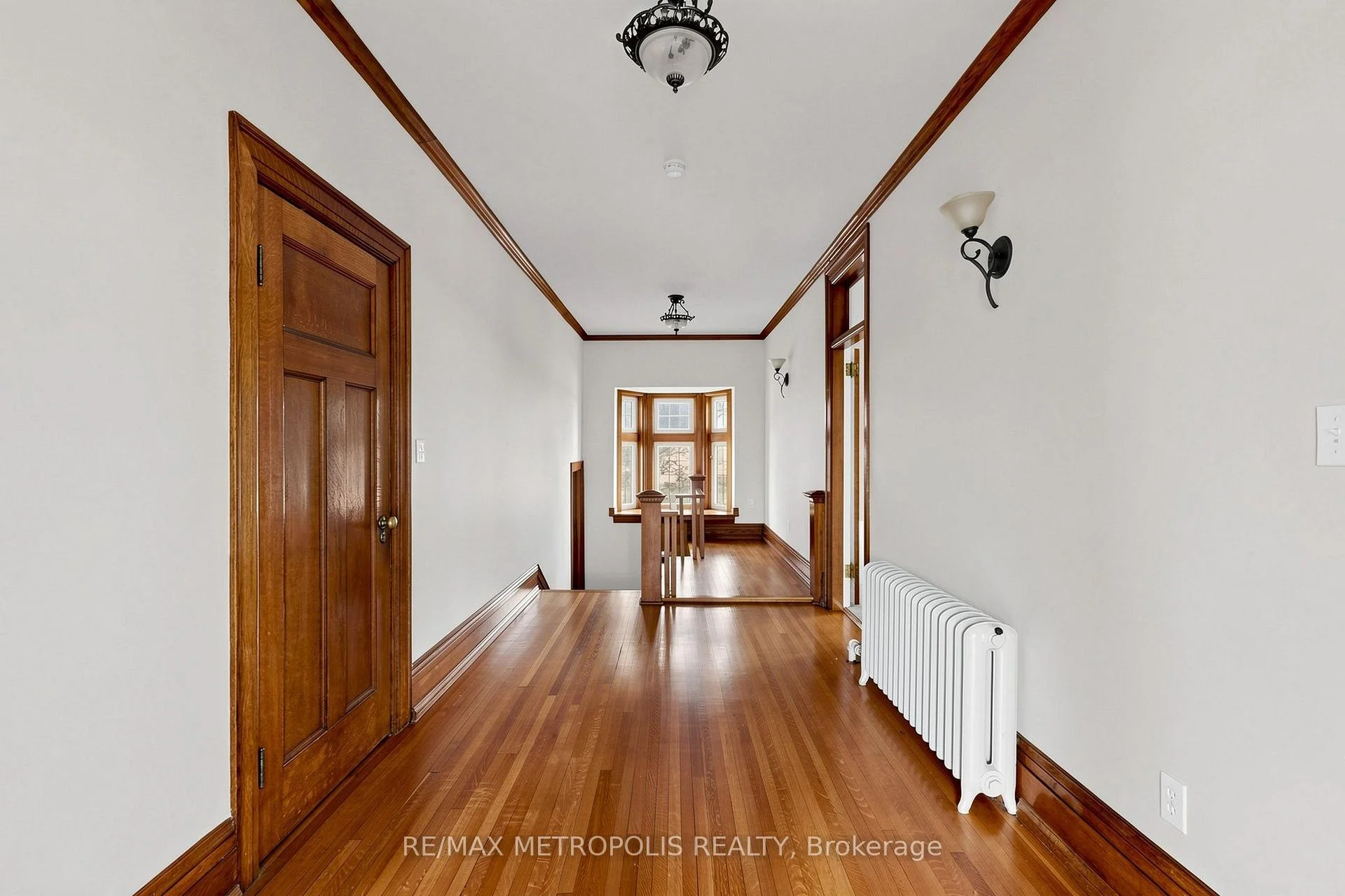 Photo 18 of Unit Upper #2, 1110 Simcoe Street S, Oshawa, Lakeview — HOMEH