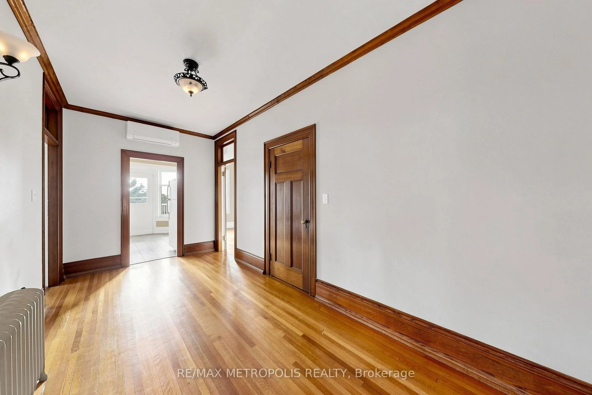 Photo 20 of Unit Upper #2, 1110 Simcoe Street S, Oshawa, Lakeview — HOMEH
