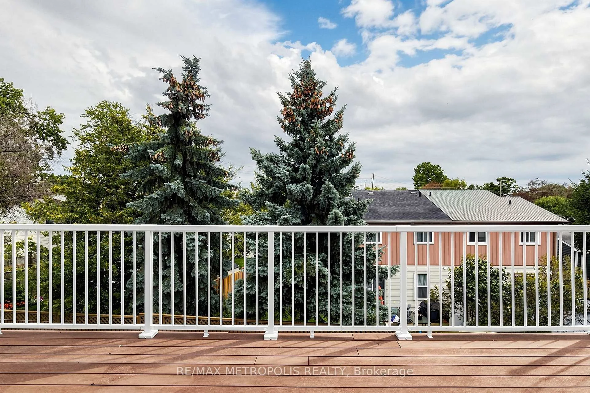 Photo 55 of Unit Upper #2, 1110 Simcoe Street S, Oshawa, Lakeview — HOMEH